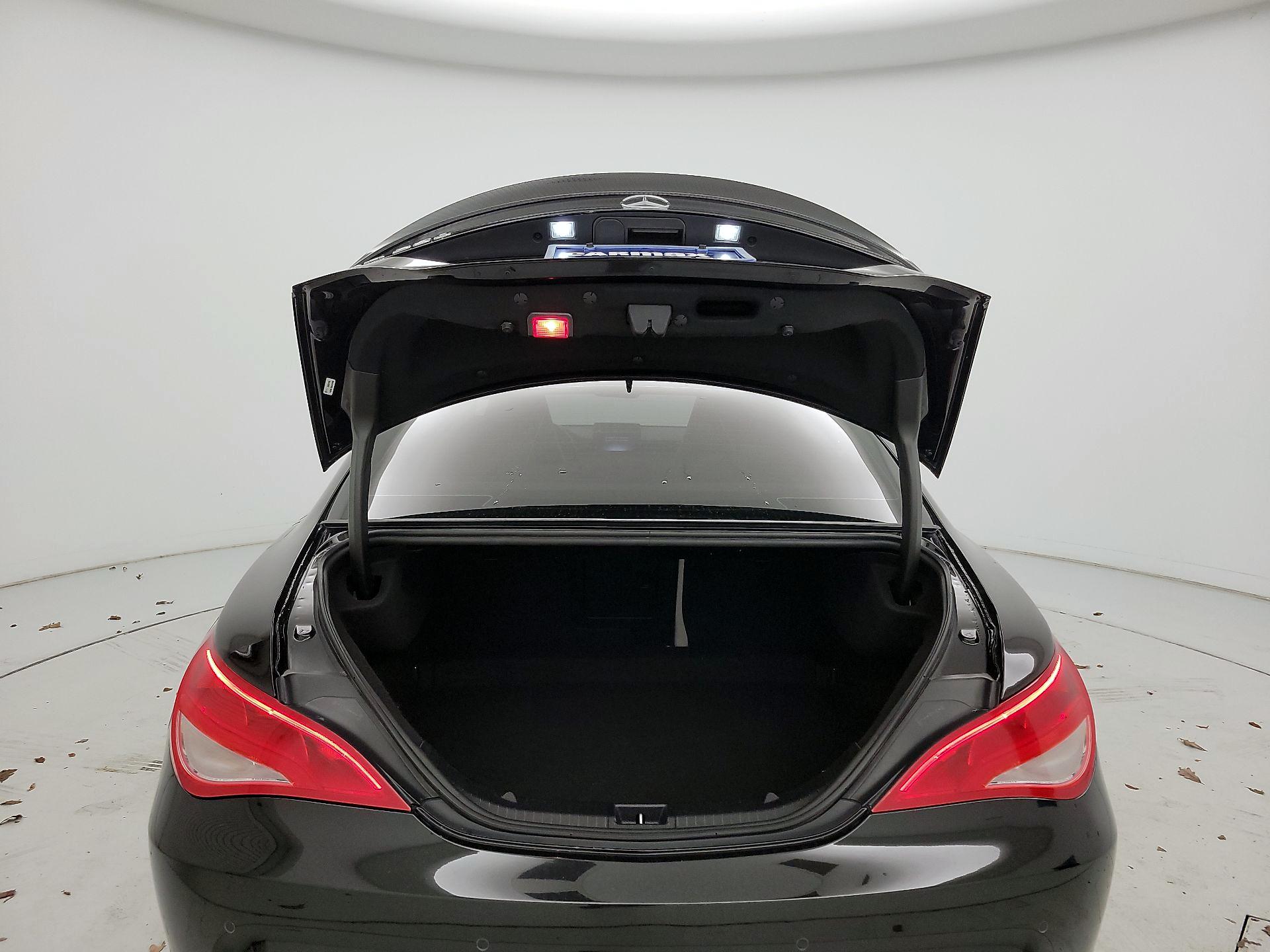 Thumbnail: 2019 Mercedes-Benz CLA - 20