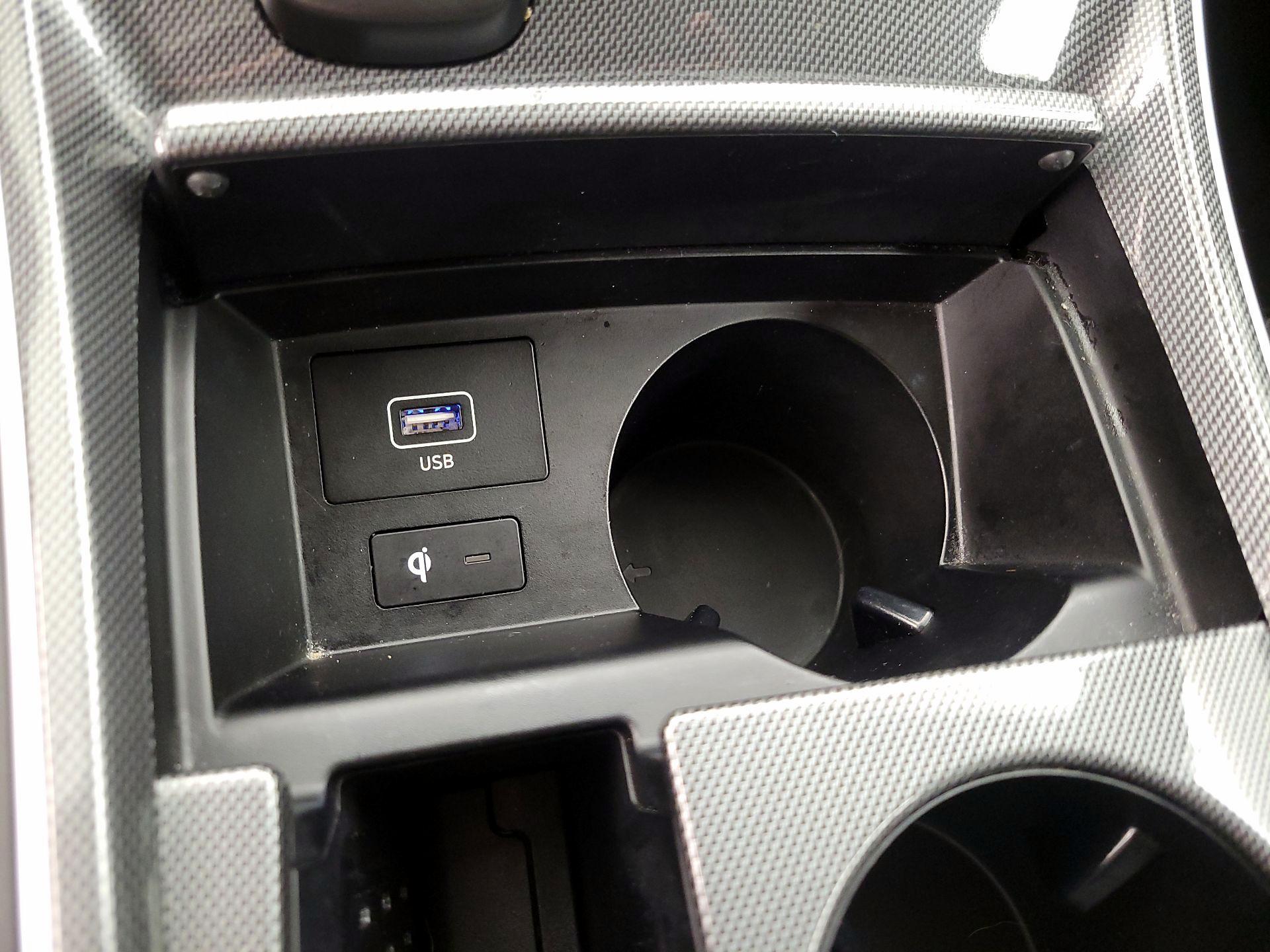 Thumbnail: 2022 Hyundai Santa Fe - 19