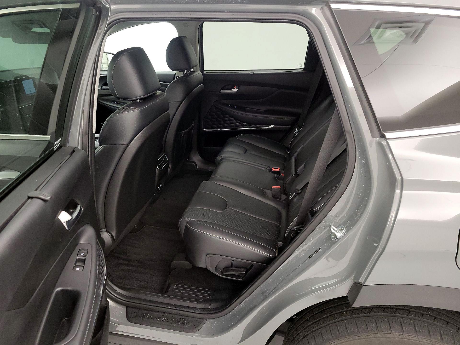 Thumbnail: 2022 Hyundai Santa Fe - 20