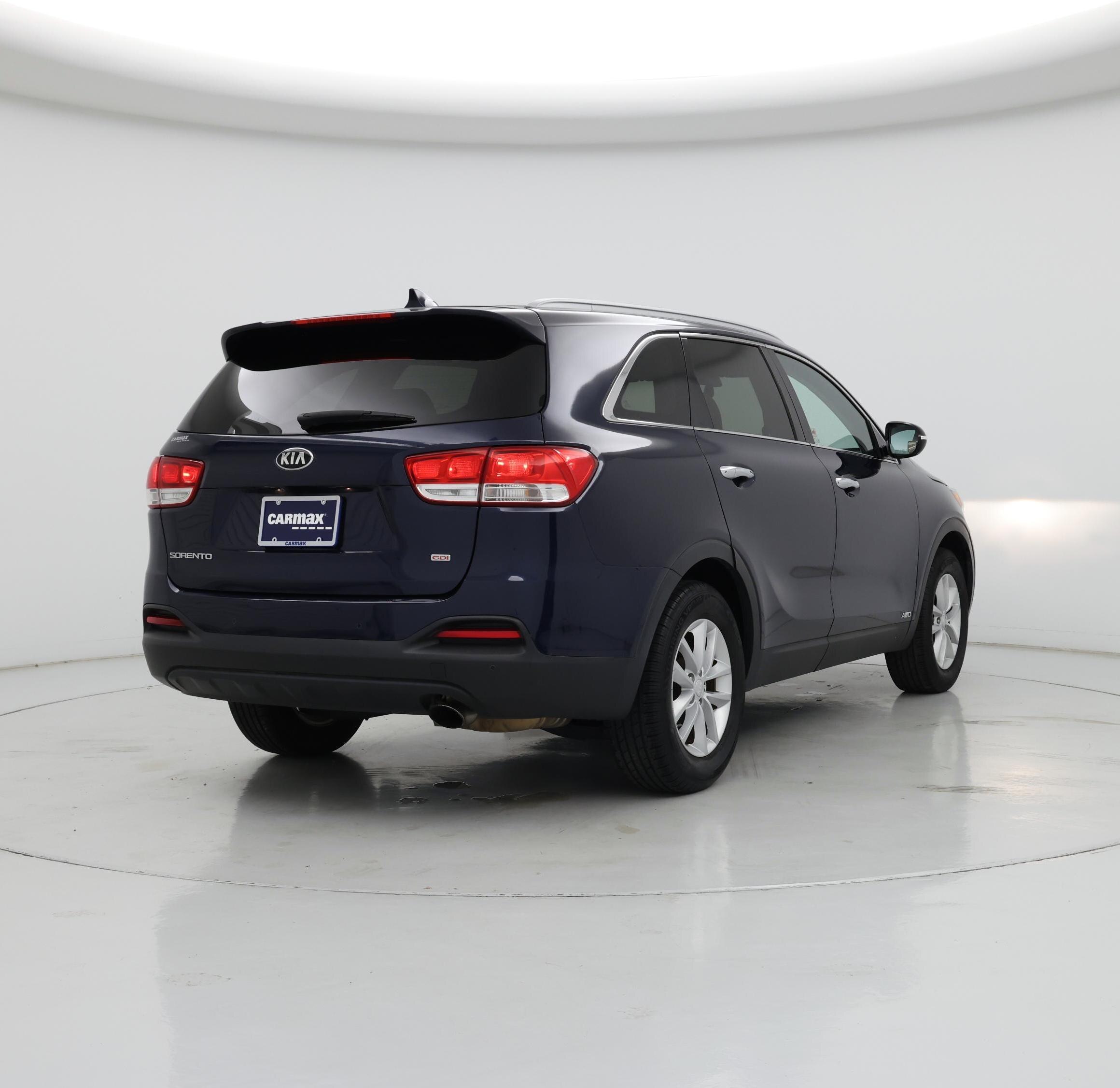 Thumbnail: 2017 Kia Sorento - 8