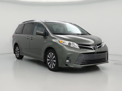 2020 Toyota Sienna XLE