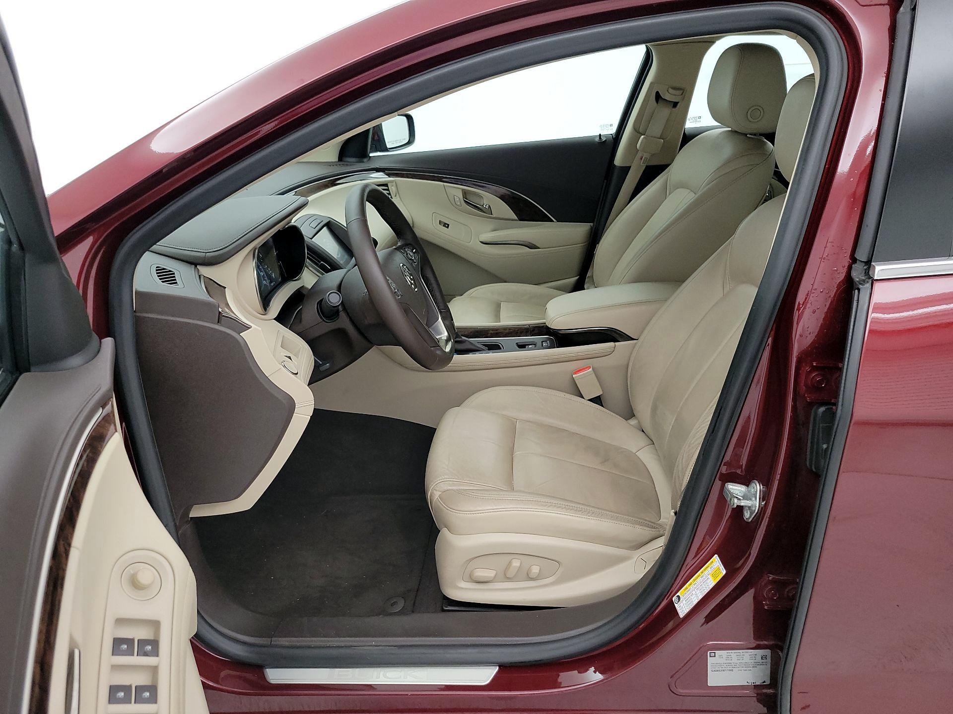 Thumbnail: 2016 Buick LaCrosse - 11