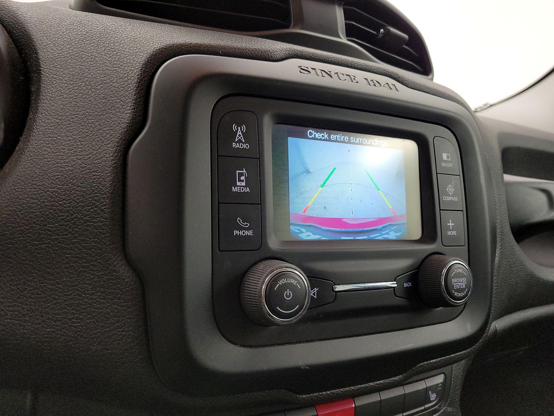 Thumbnail: 2017 Jeep Renegade - 14