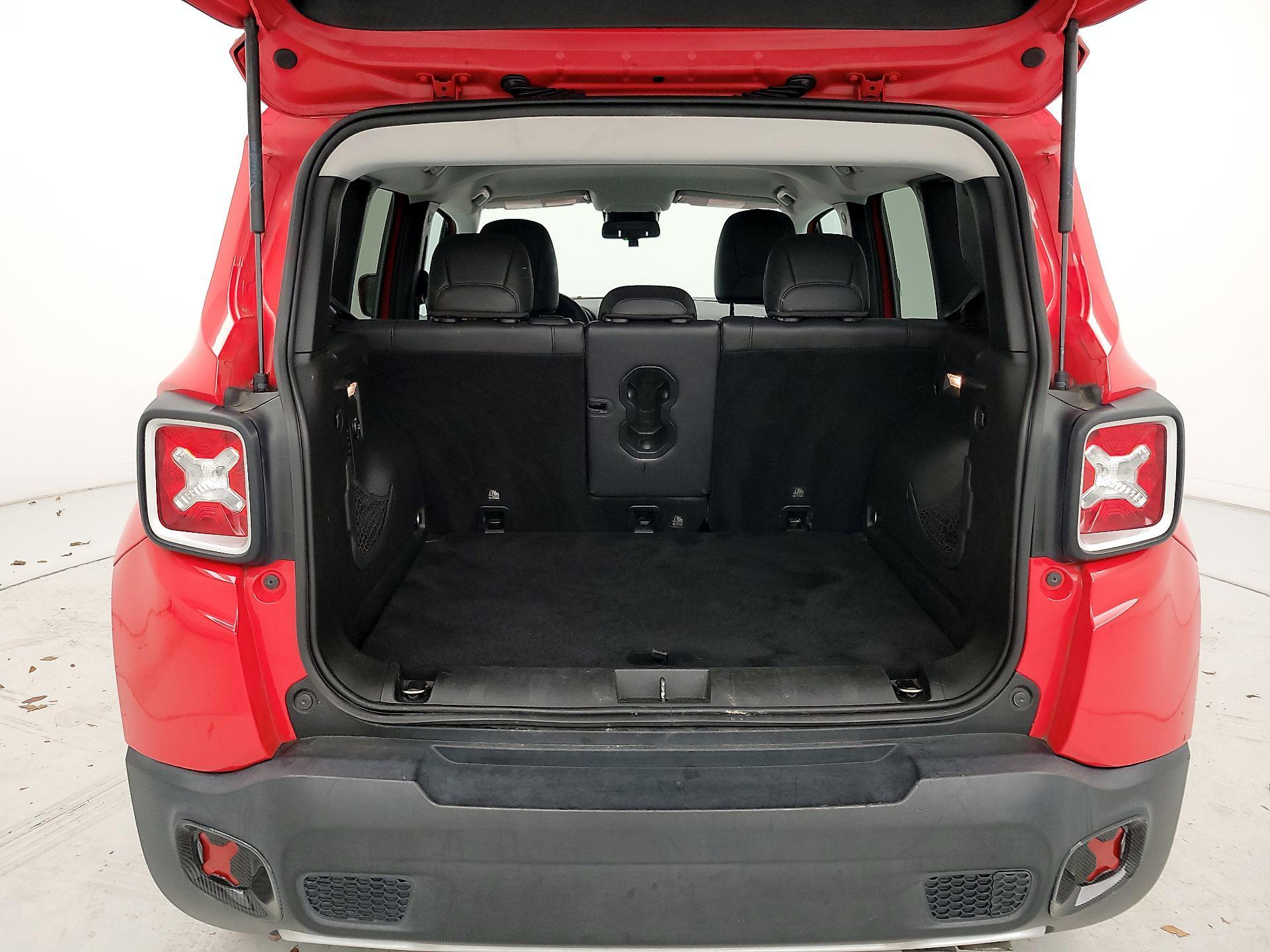 Thumbnail: 2017 Jeep Renegade - 20