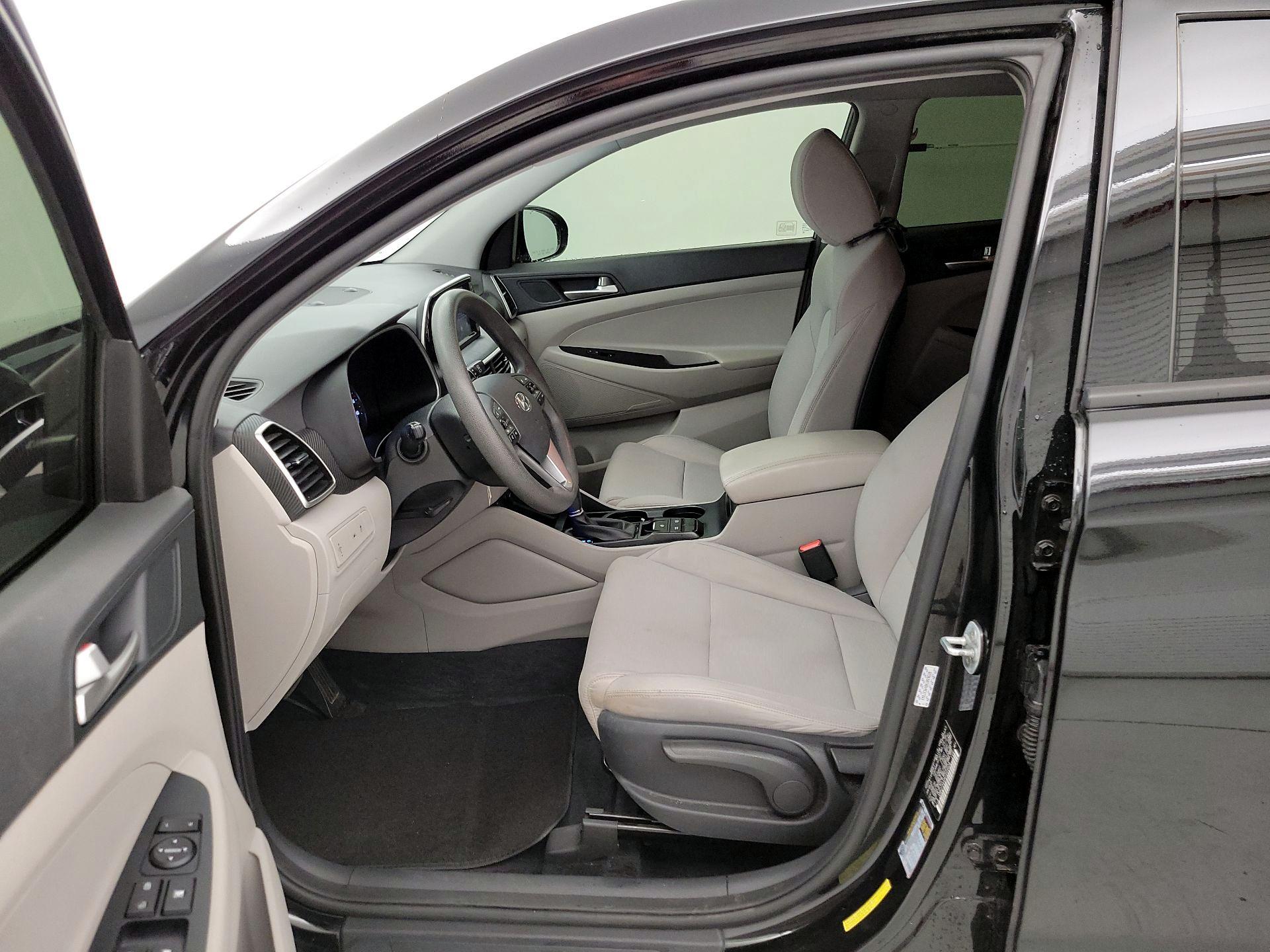 Thumbnail: 2019 Hyundai Tucson - 11