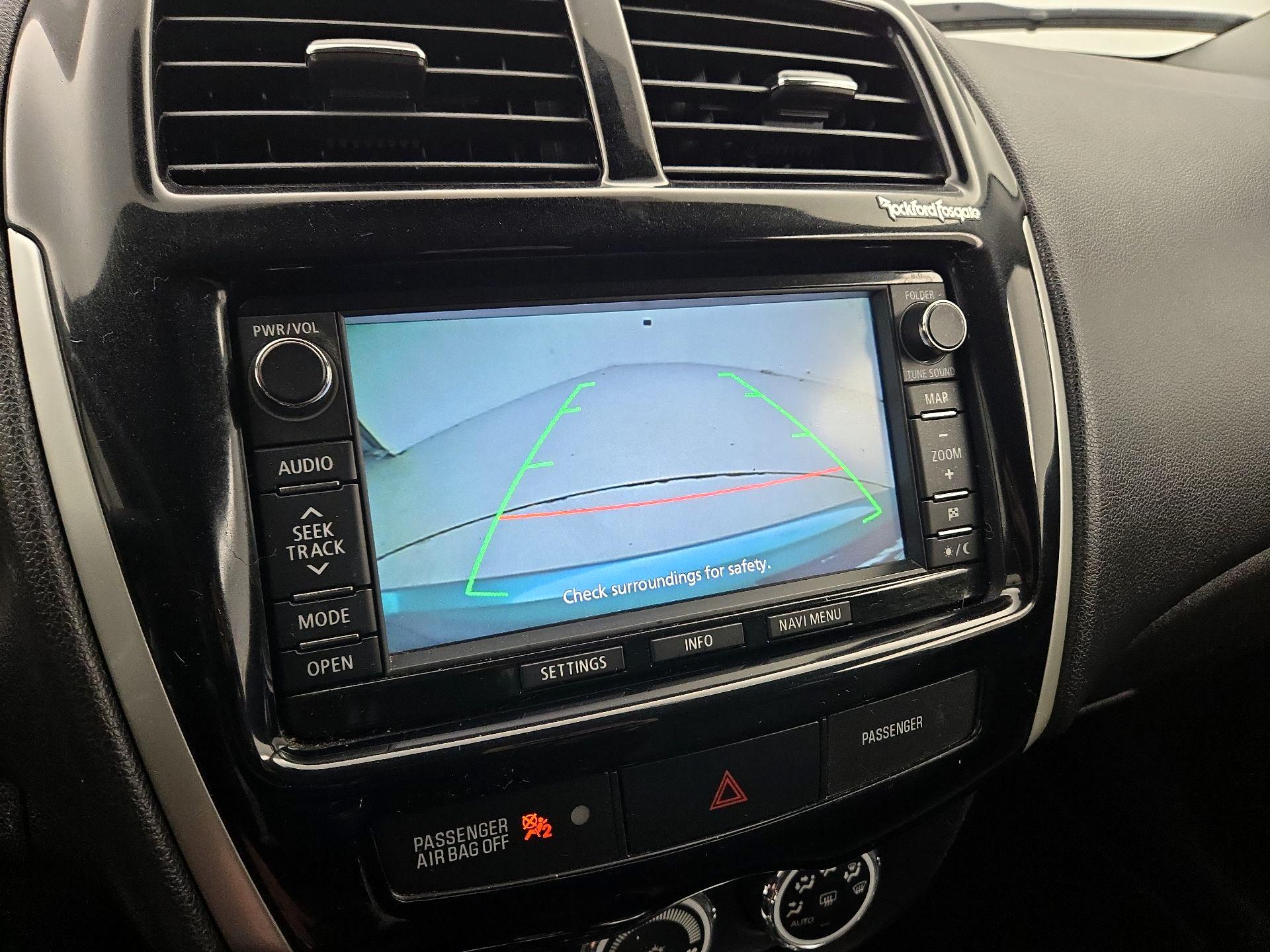 Thumbnail: 2014 Mitsubishi Outlander Sport - 15