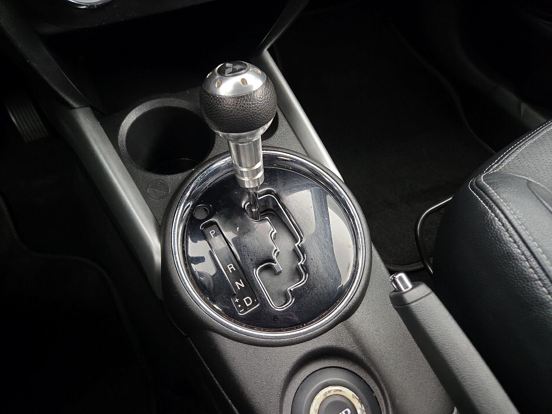 Thumbnail: 2014 Mitsubishi Outlander Sport - 18