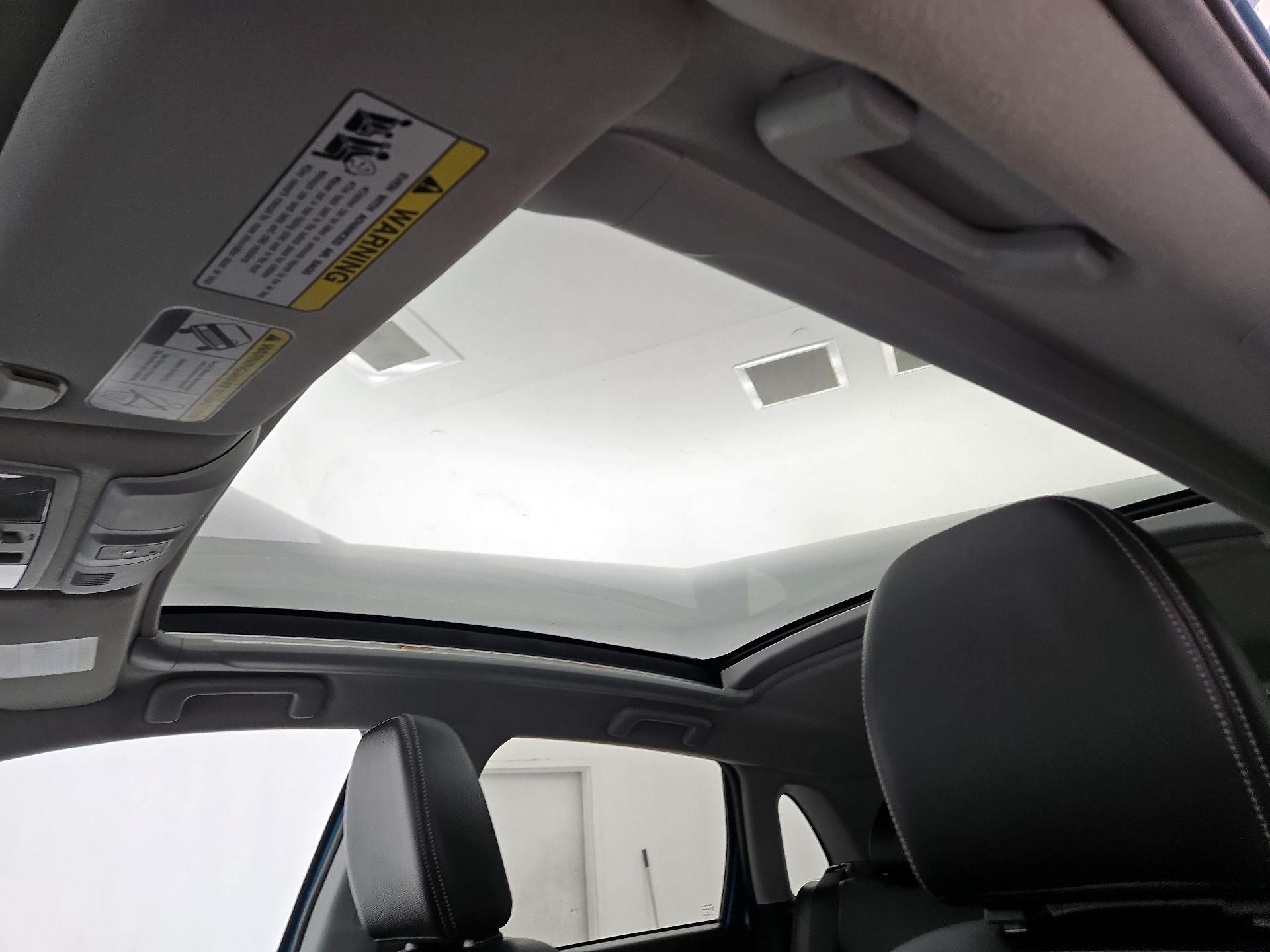 Thumbnail: 2014 Mitsubishi Outlander Sport - 20