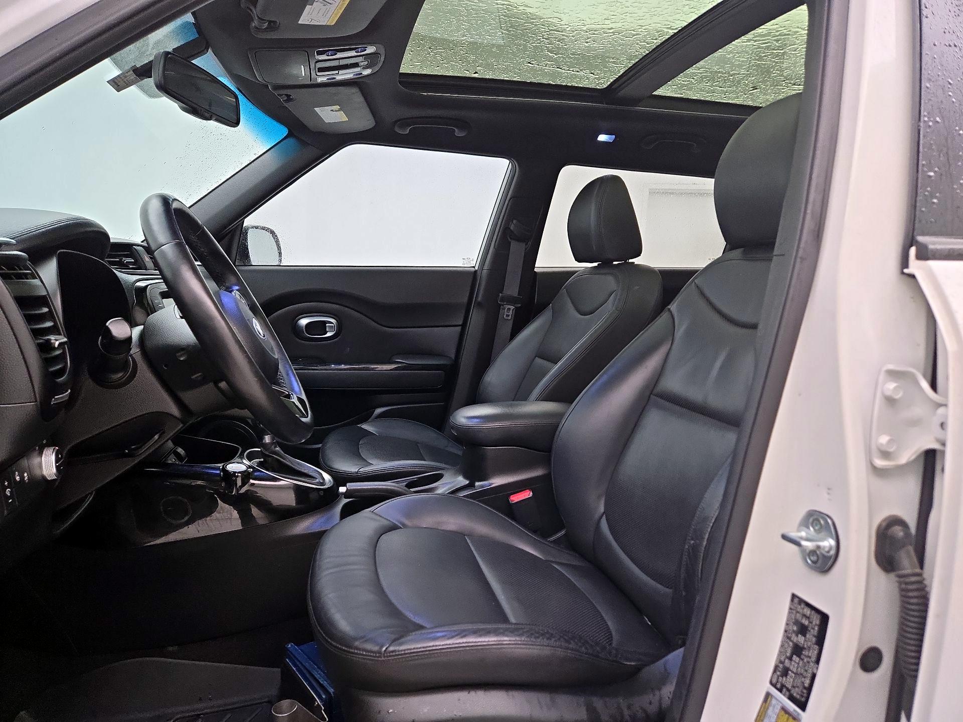 Thumbnail: 2014 Kia Soul - 11