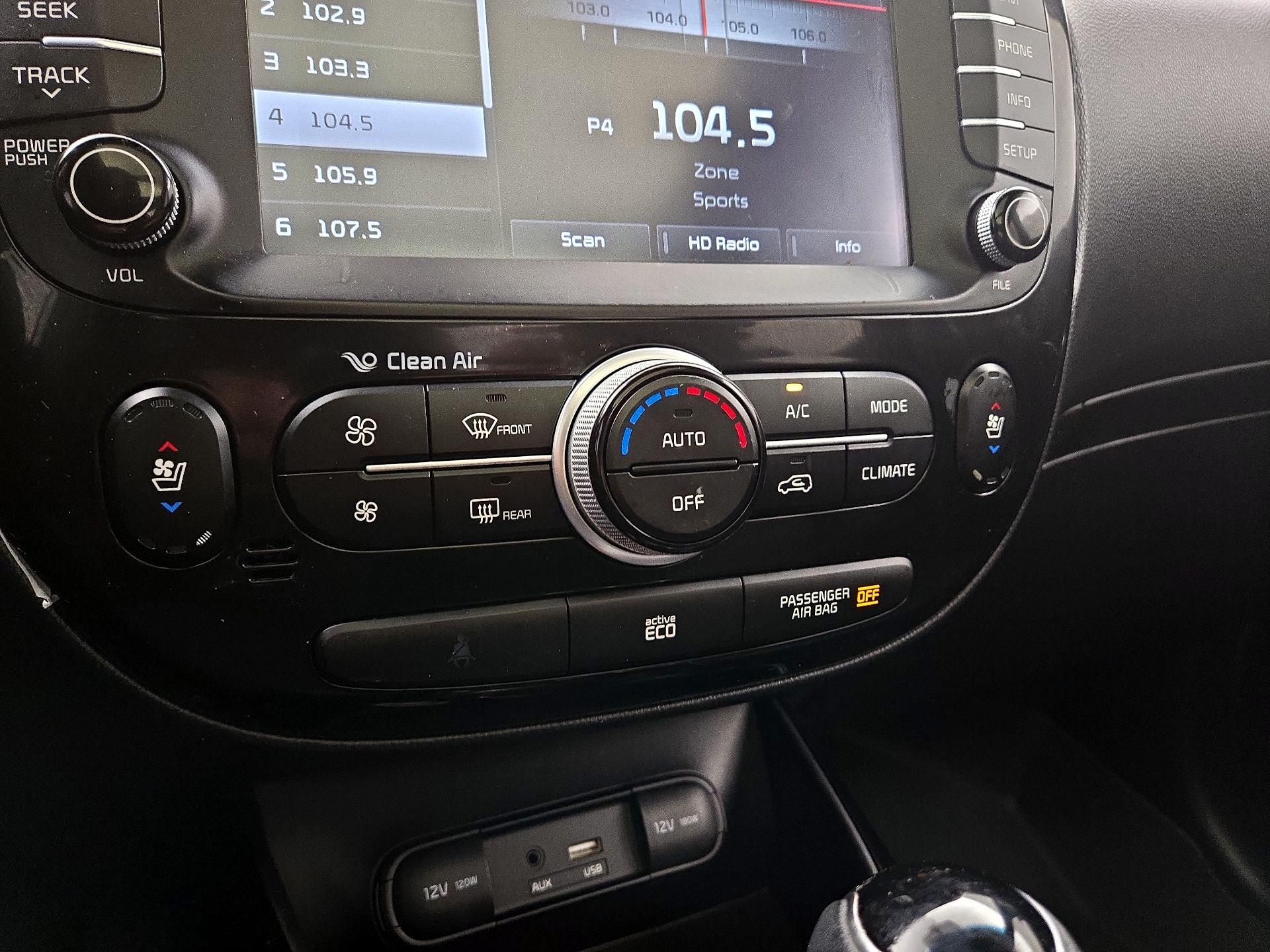 Thumbnail: 2014 Kia Soul - 16