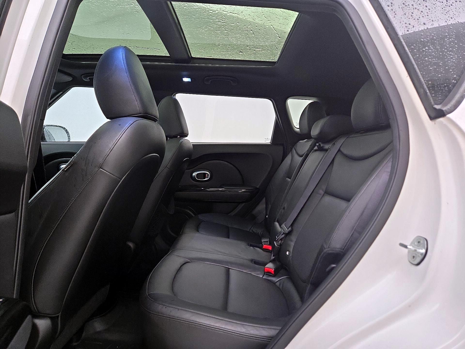 Thumbnail: 2014 Kia Soul - 20