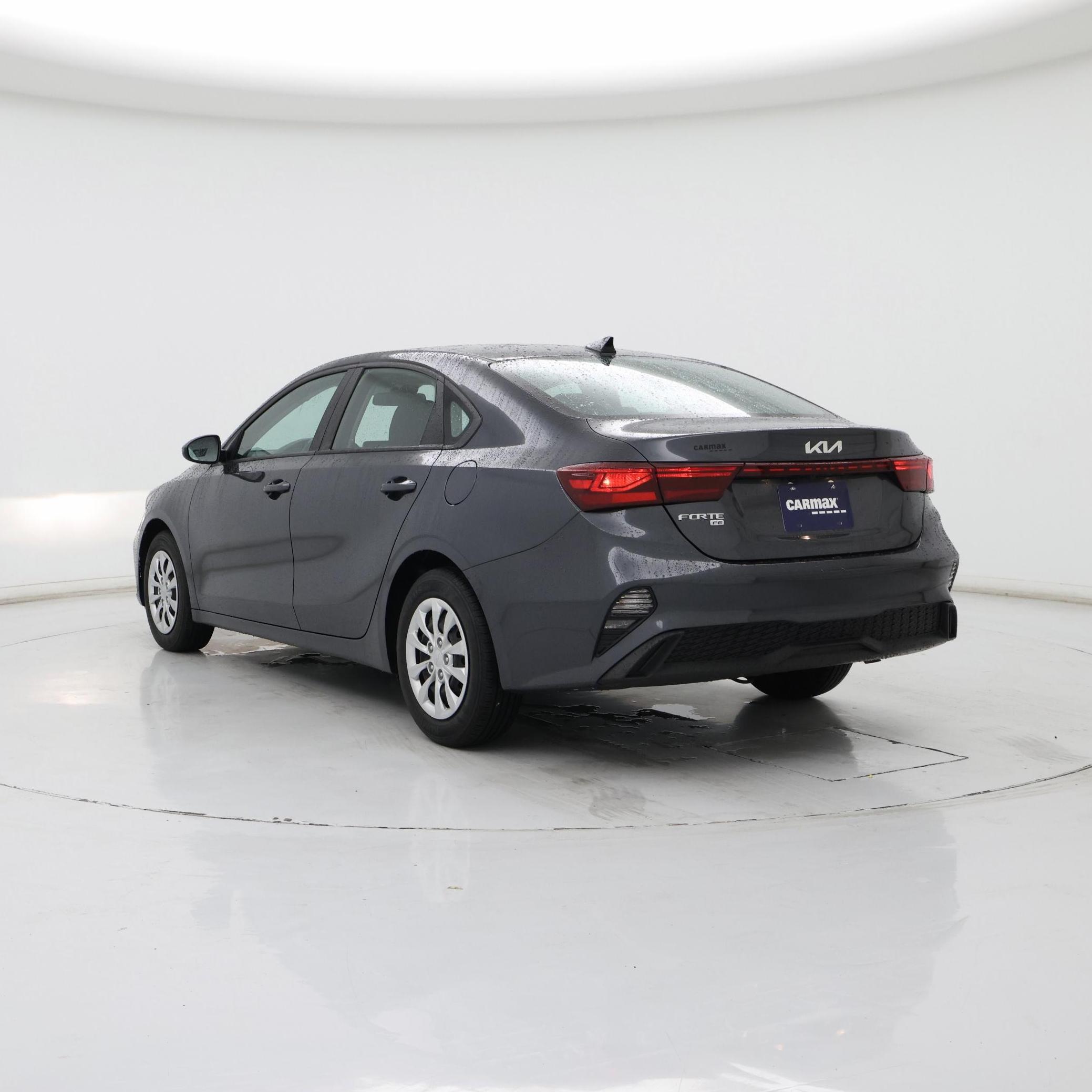 Thumbnail: 2023 Kia Forte - 2