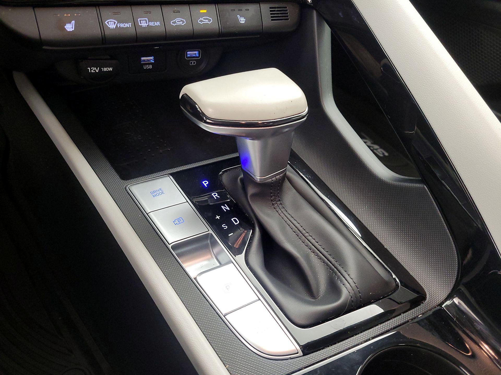 Thumbnail: 2021 Hyundai Elantra - 18