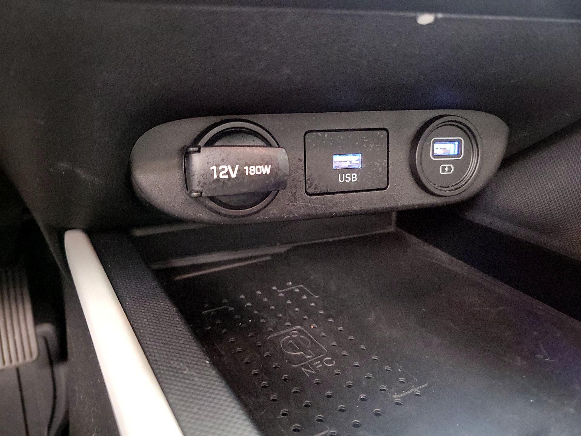 Thumbnail: 2021 Hyundai Elantra - 19