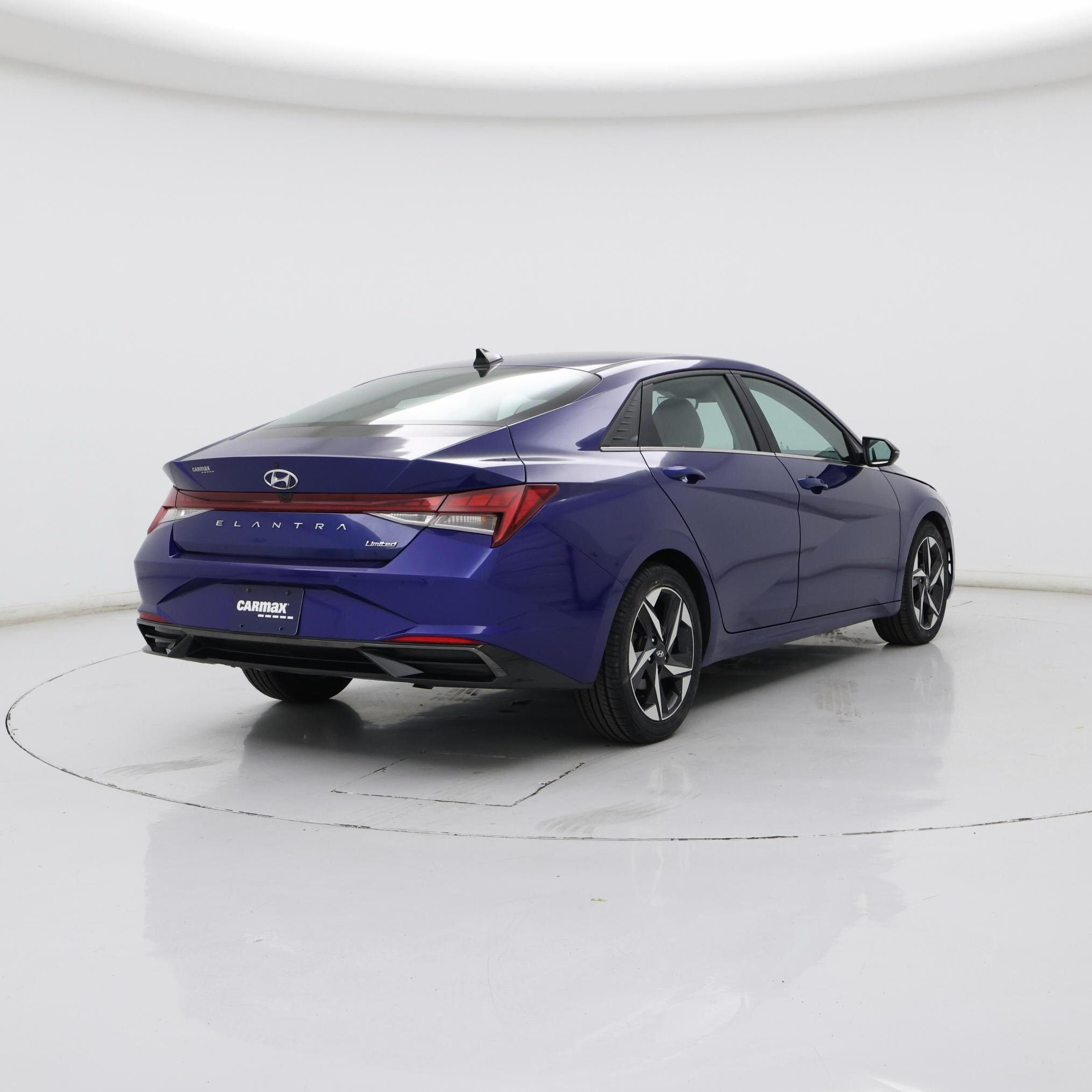 Thumbnail: 2021 Hyundai Elantra - 8