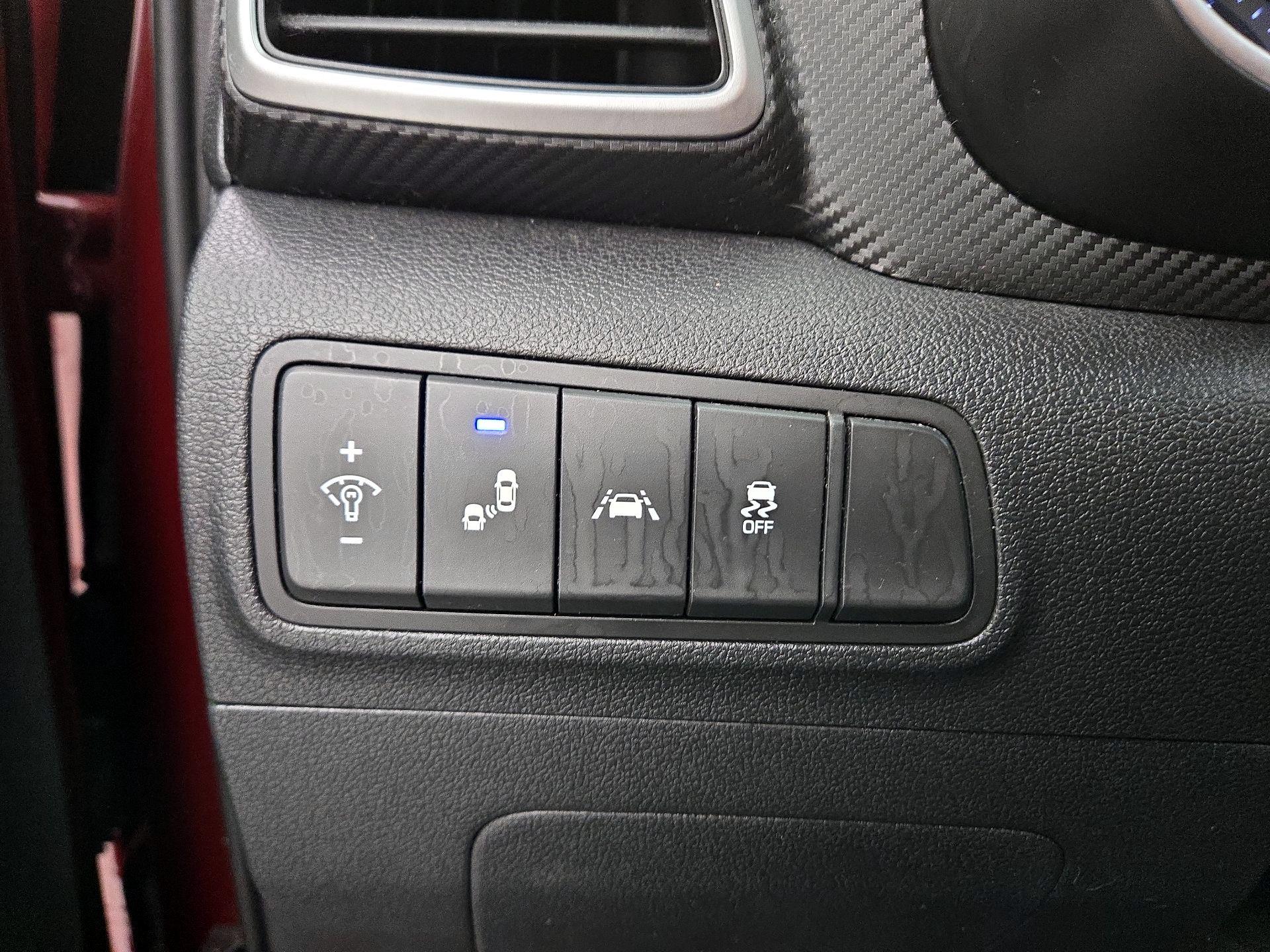 Thumbnail: 2019 Hyundai Tucson - 13