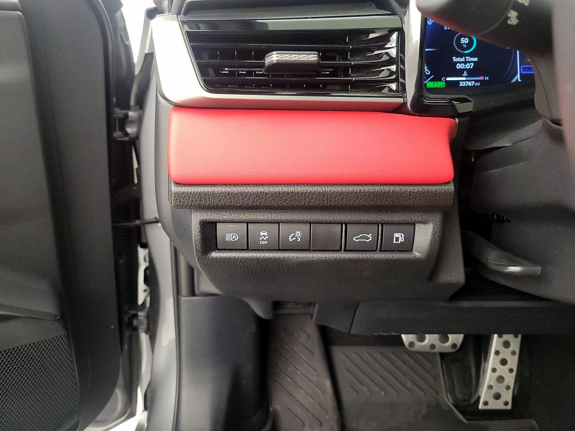 Thumbnail: 2025 Toyota Camry - 13