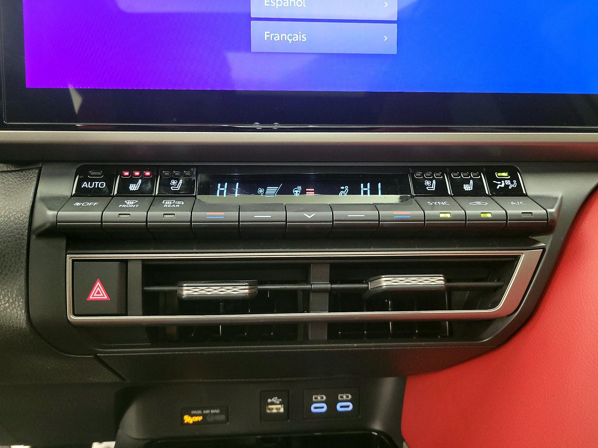 Thumbnail: 2025 Toyota Camry - 17