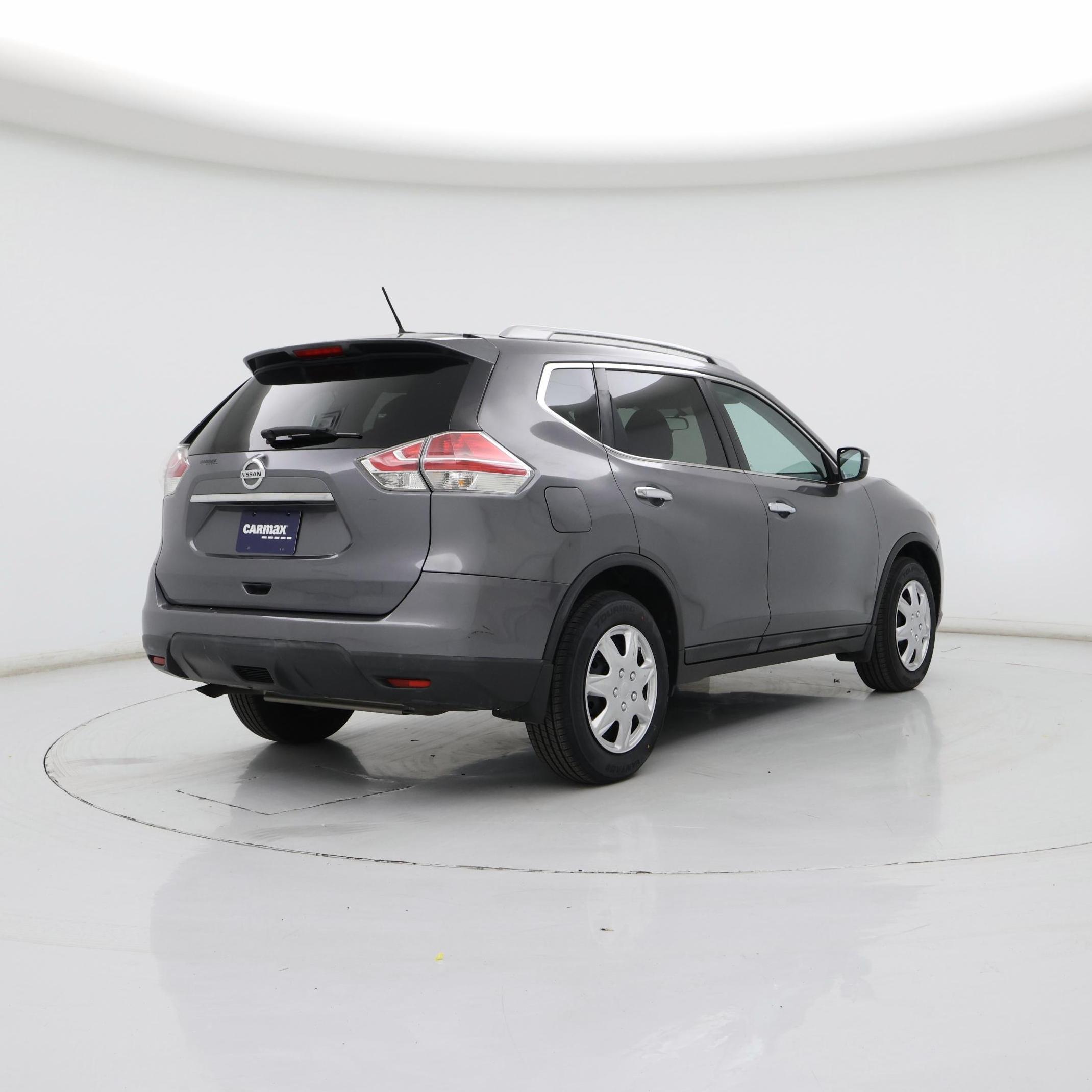 Thumbnail: 2016 Nissan Rogue - 8