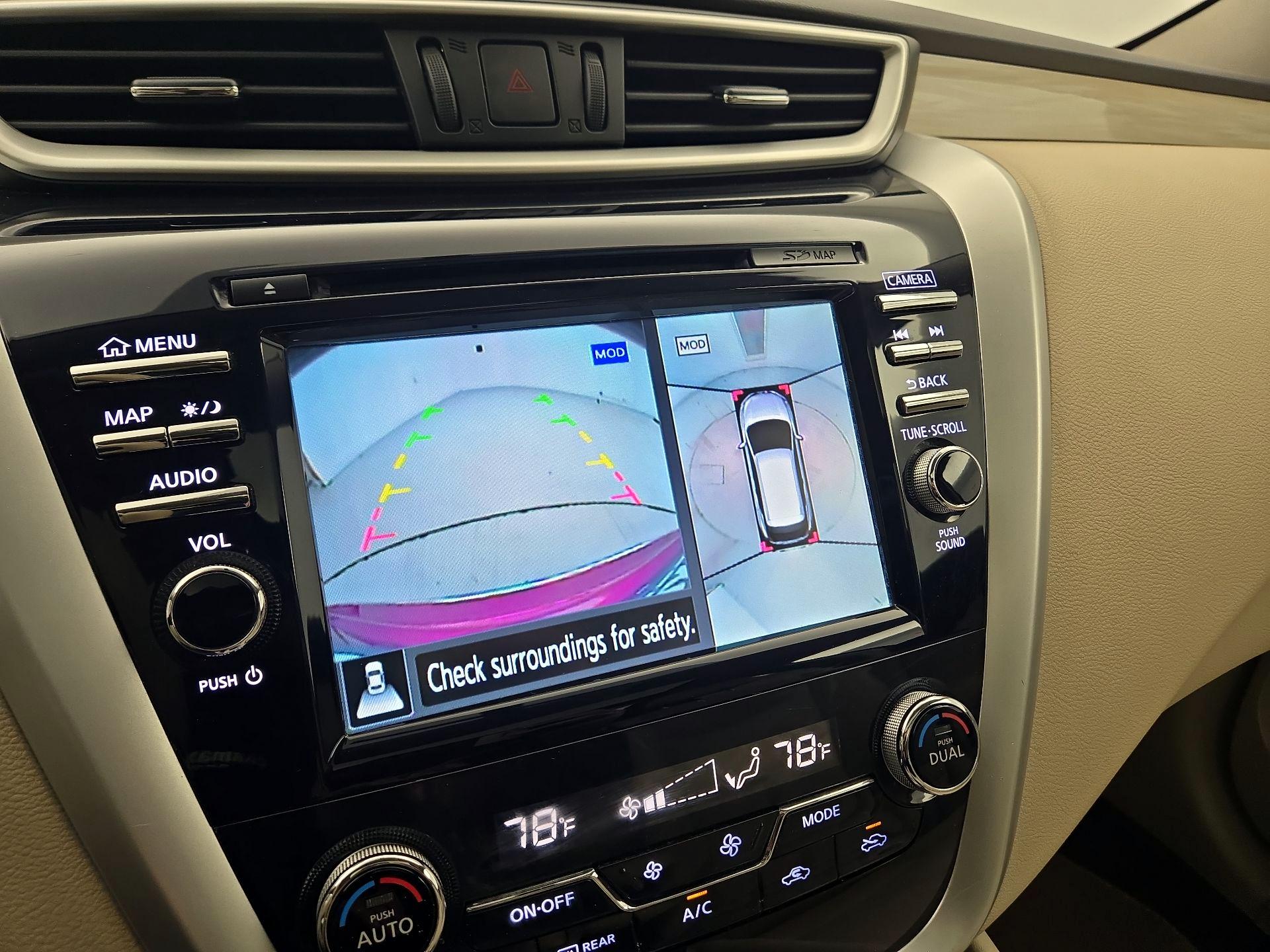 Thumbnail: 2016 Nissan Murano - 15