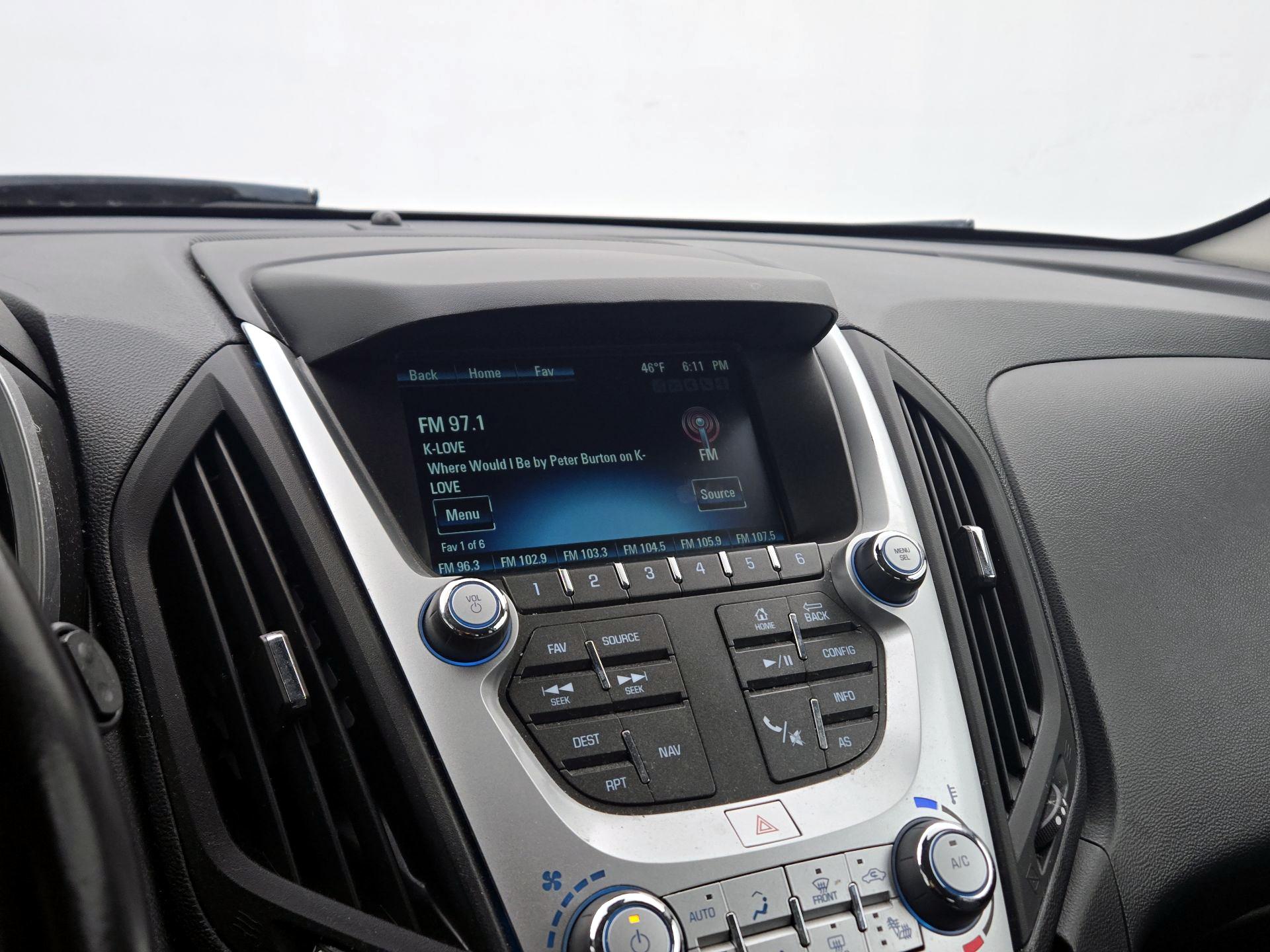 Thumbnail: 2017 Chevrolet Equinox - 14