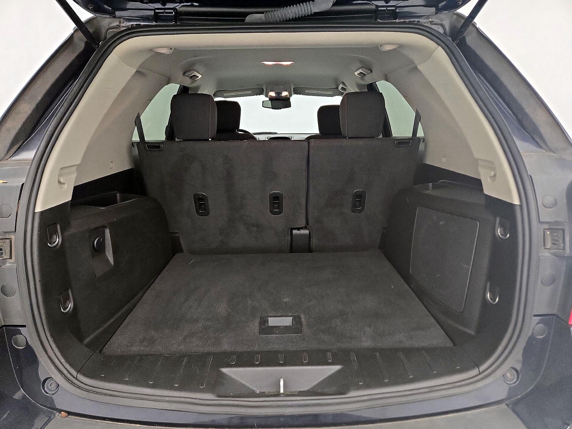 Thumbnail: 2017 Chevrolet Equinox - 19