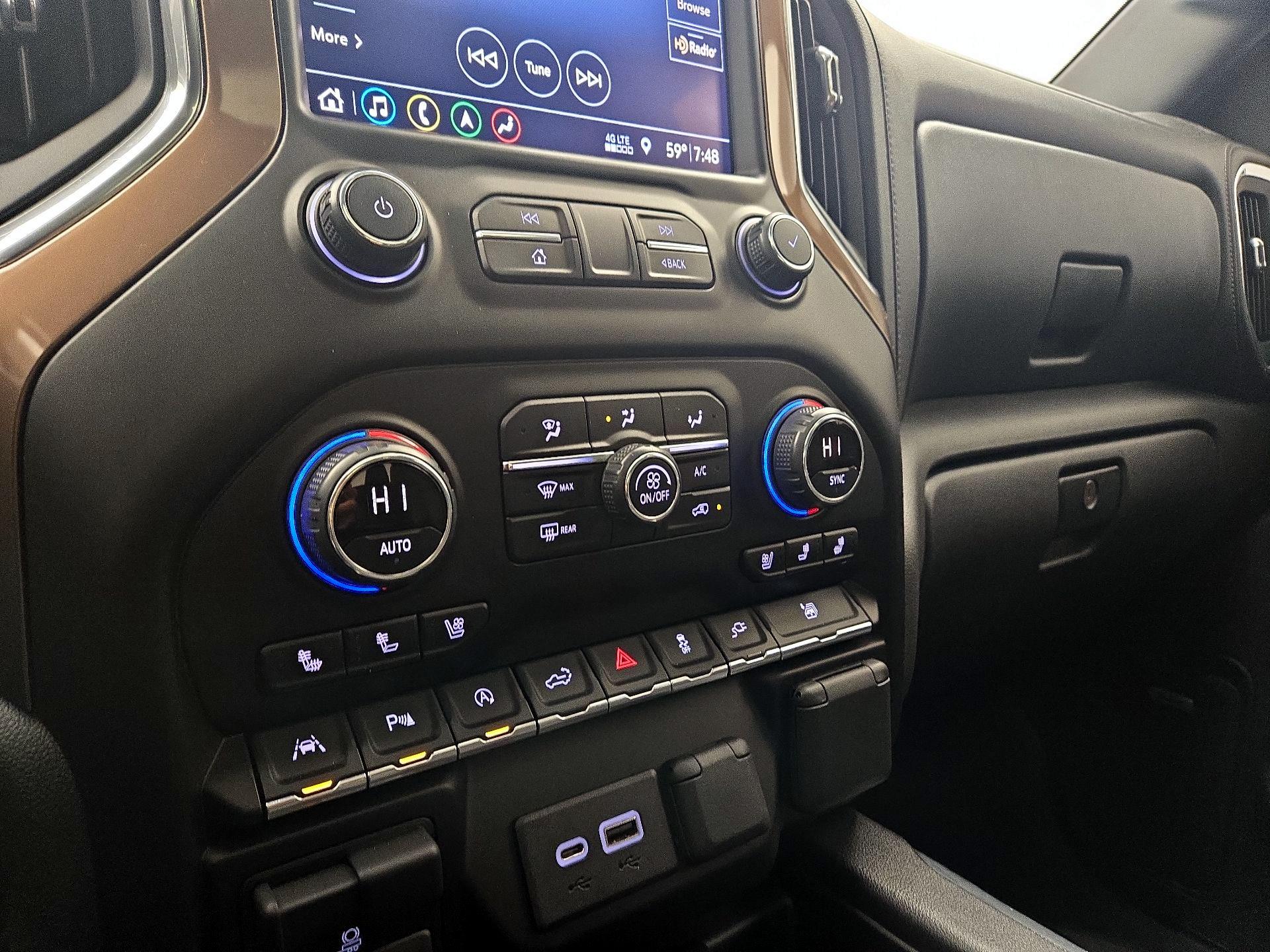 Thumbnail: 2019 Chevrolet Silverado 1500 - 16