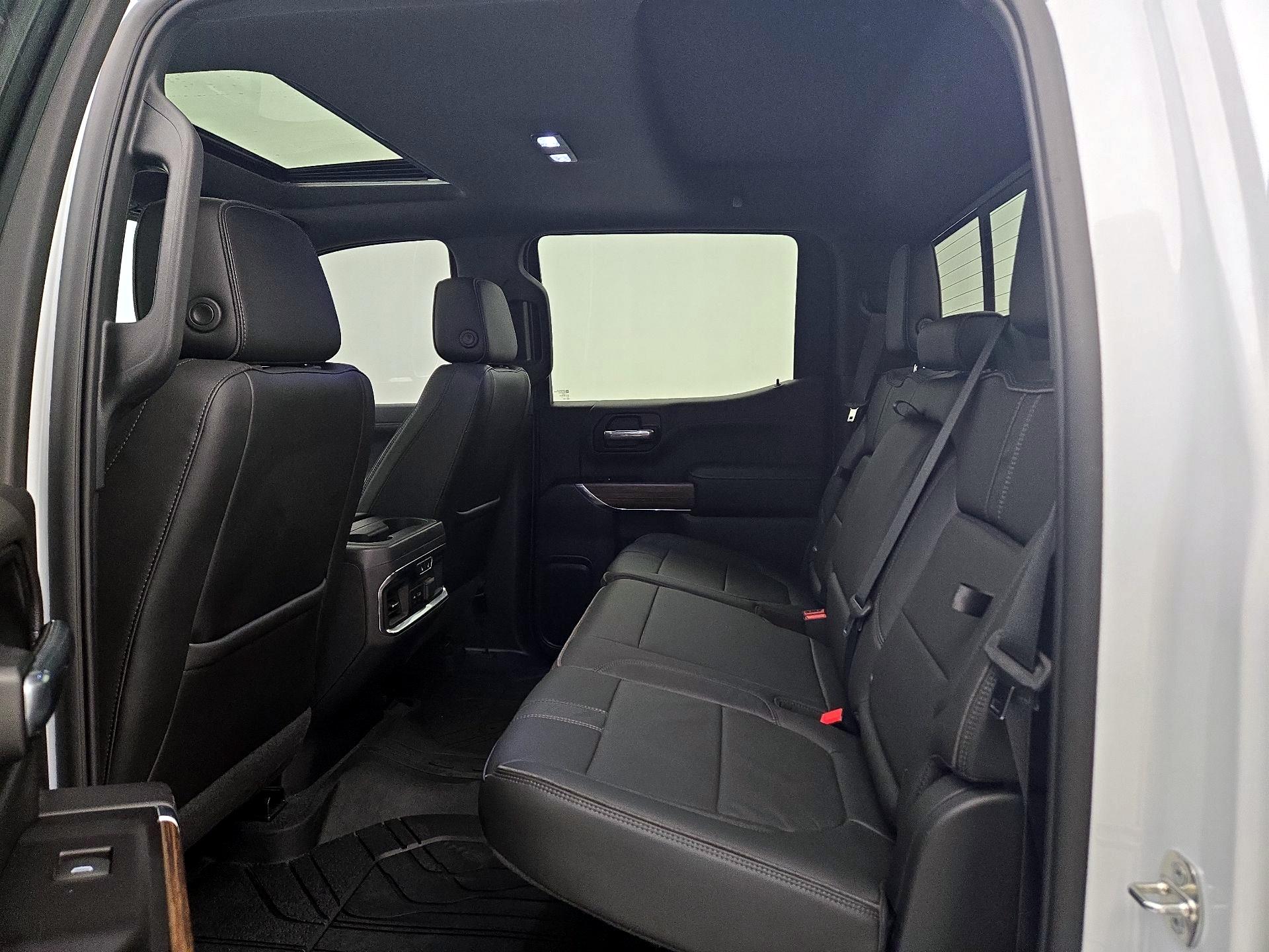 Thumbnail: 2019 Chevrolet Silverado 1500 - 20