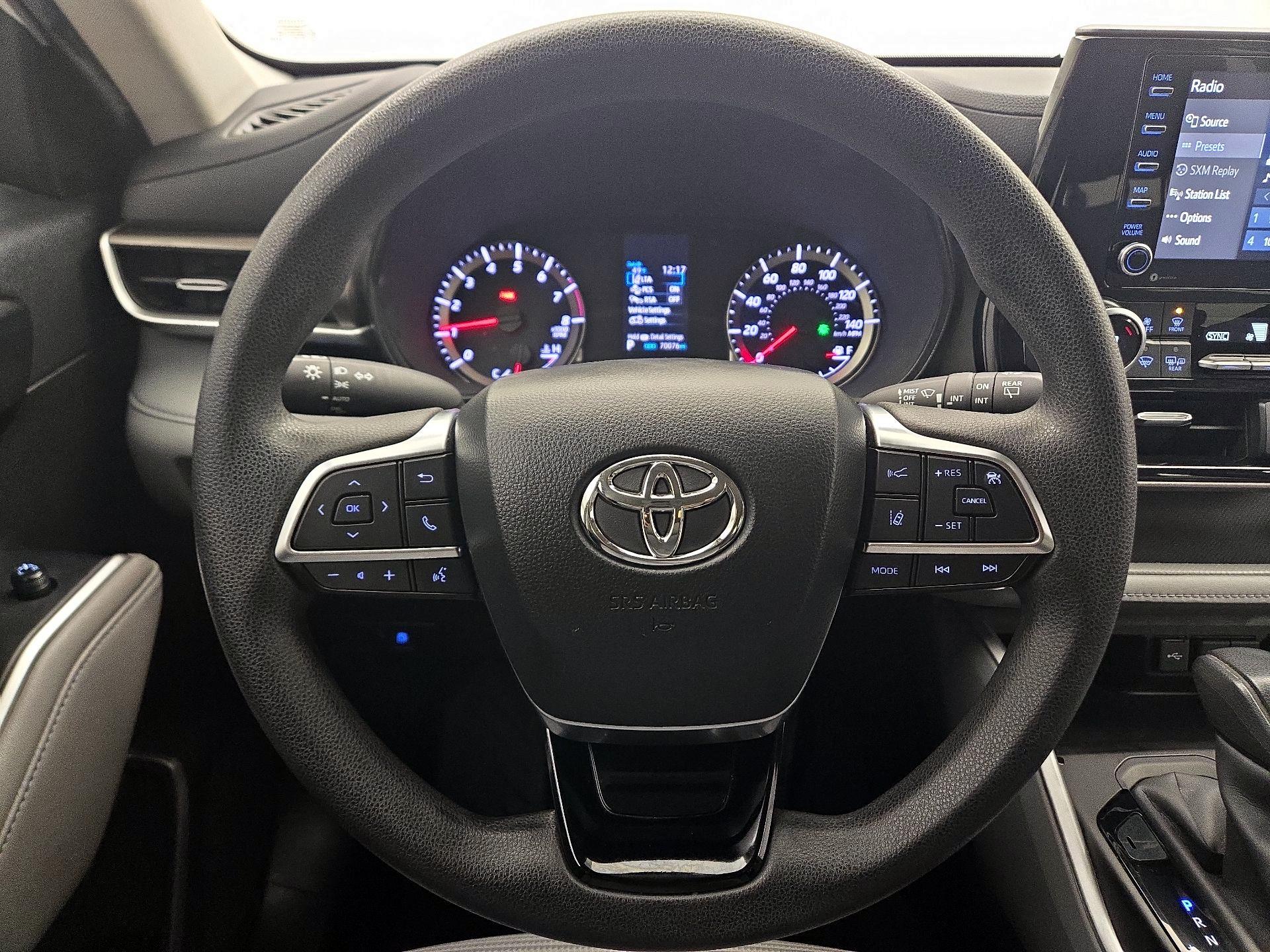 Thumbnail: 2020 Toyota Highlander - 10