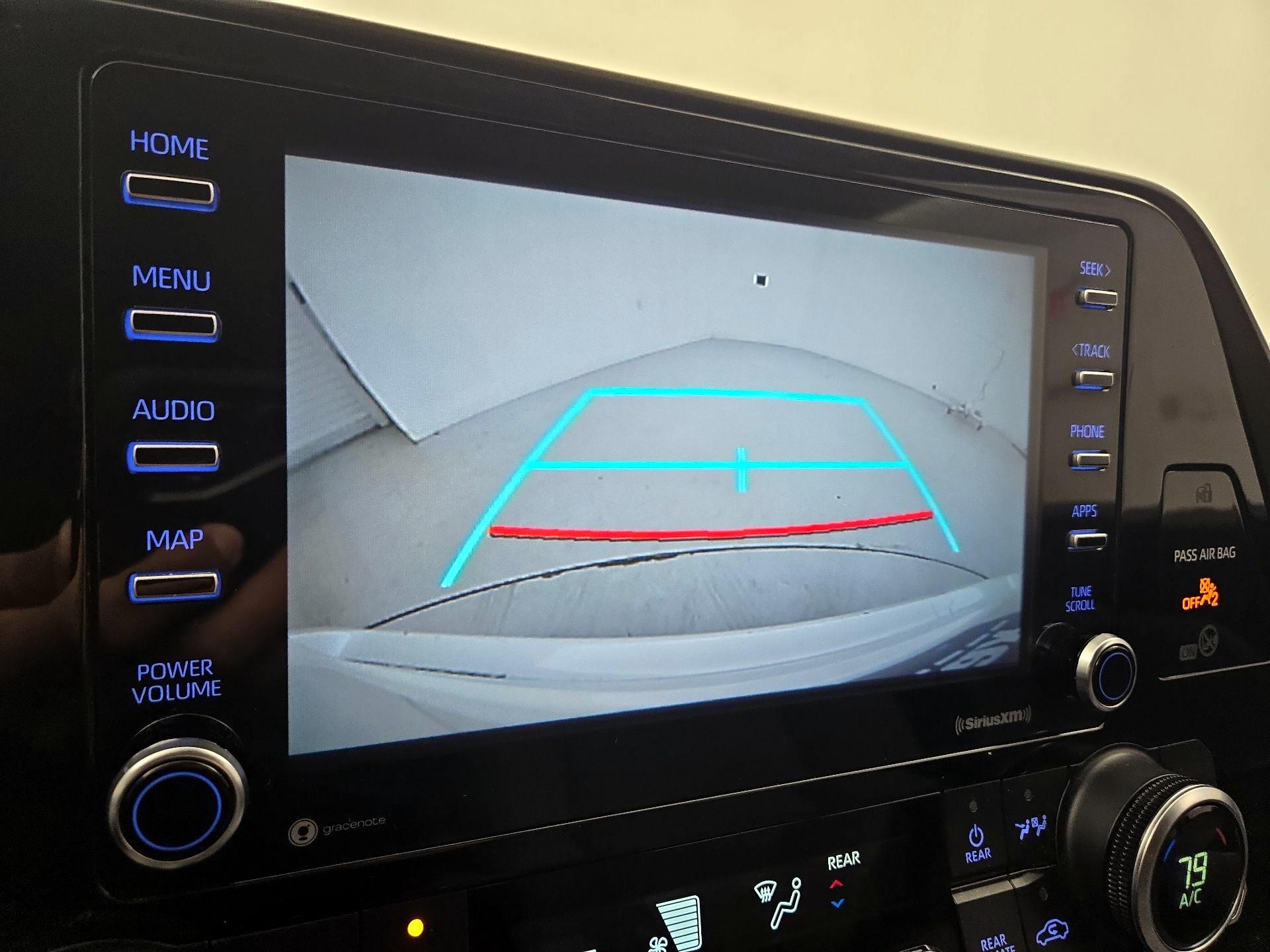 Thumbnail: 2020 Toyota Highlander - 14