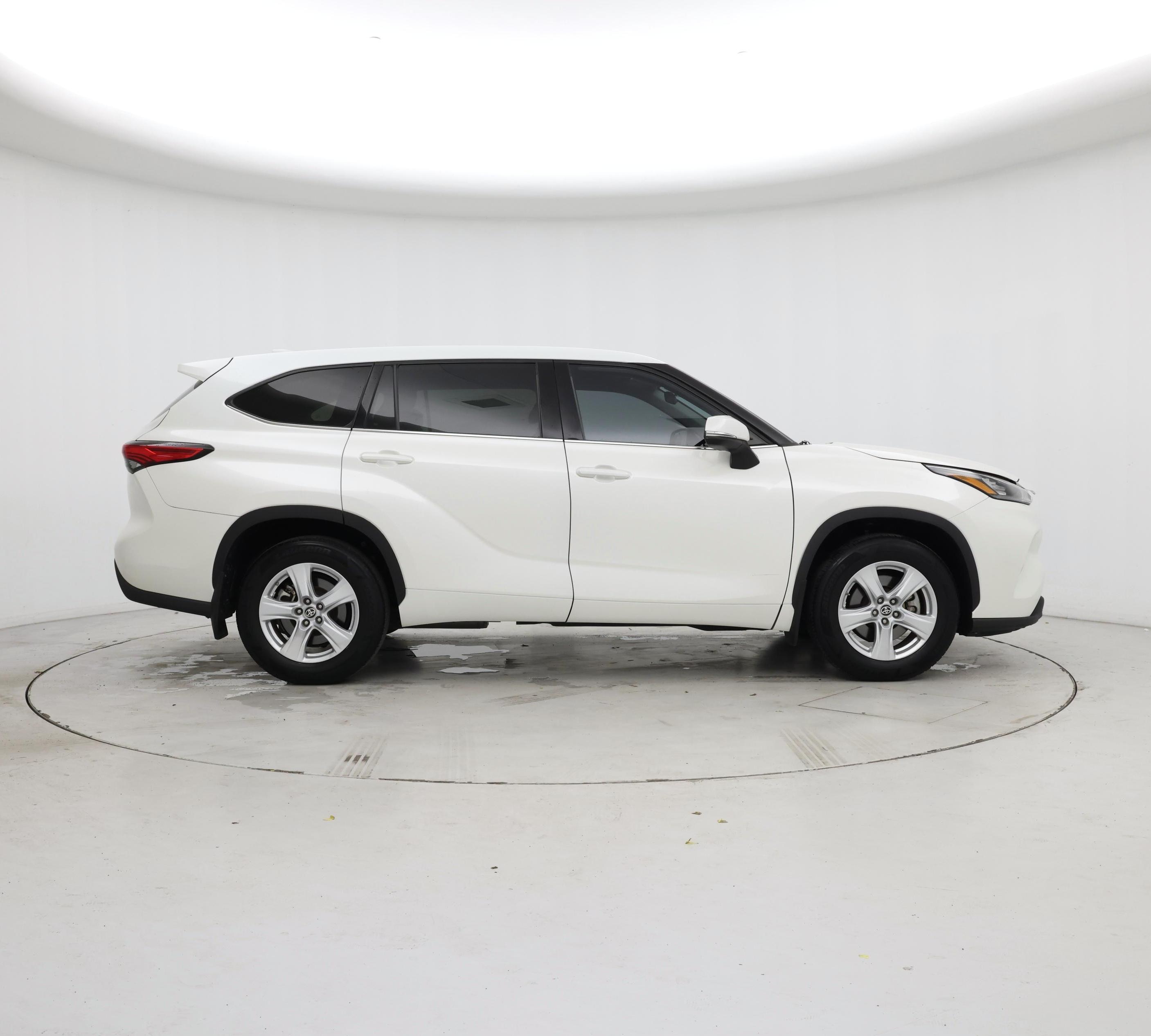Thumbnail: 2020 Toyota Highlander - 7