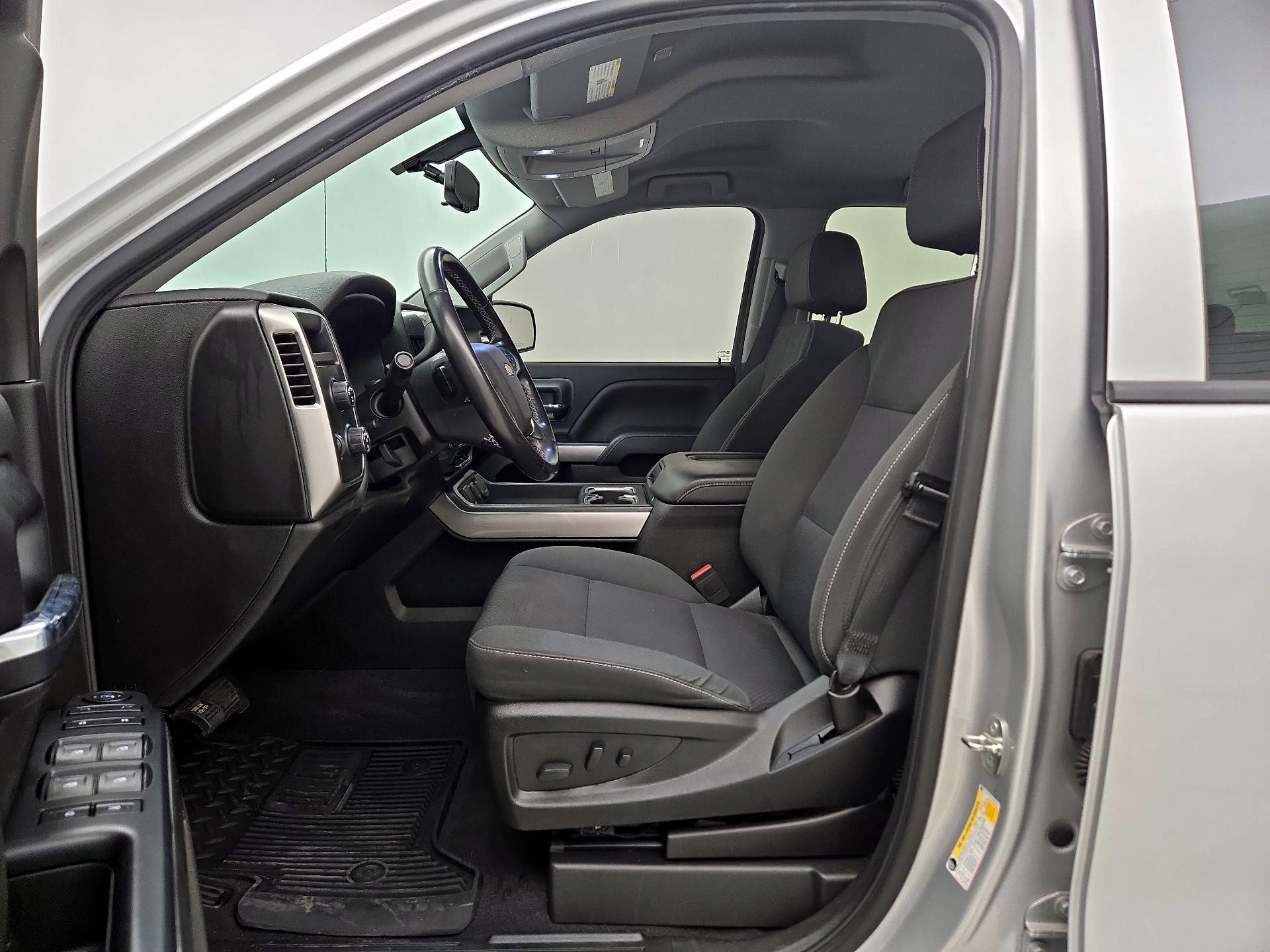 Thumbnail: 2018 Chevrolet Silverado 1500 - 11