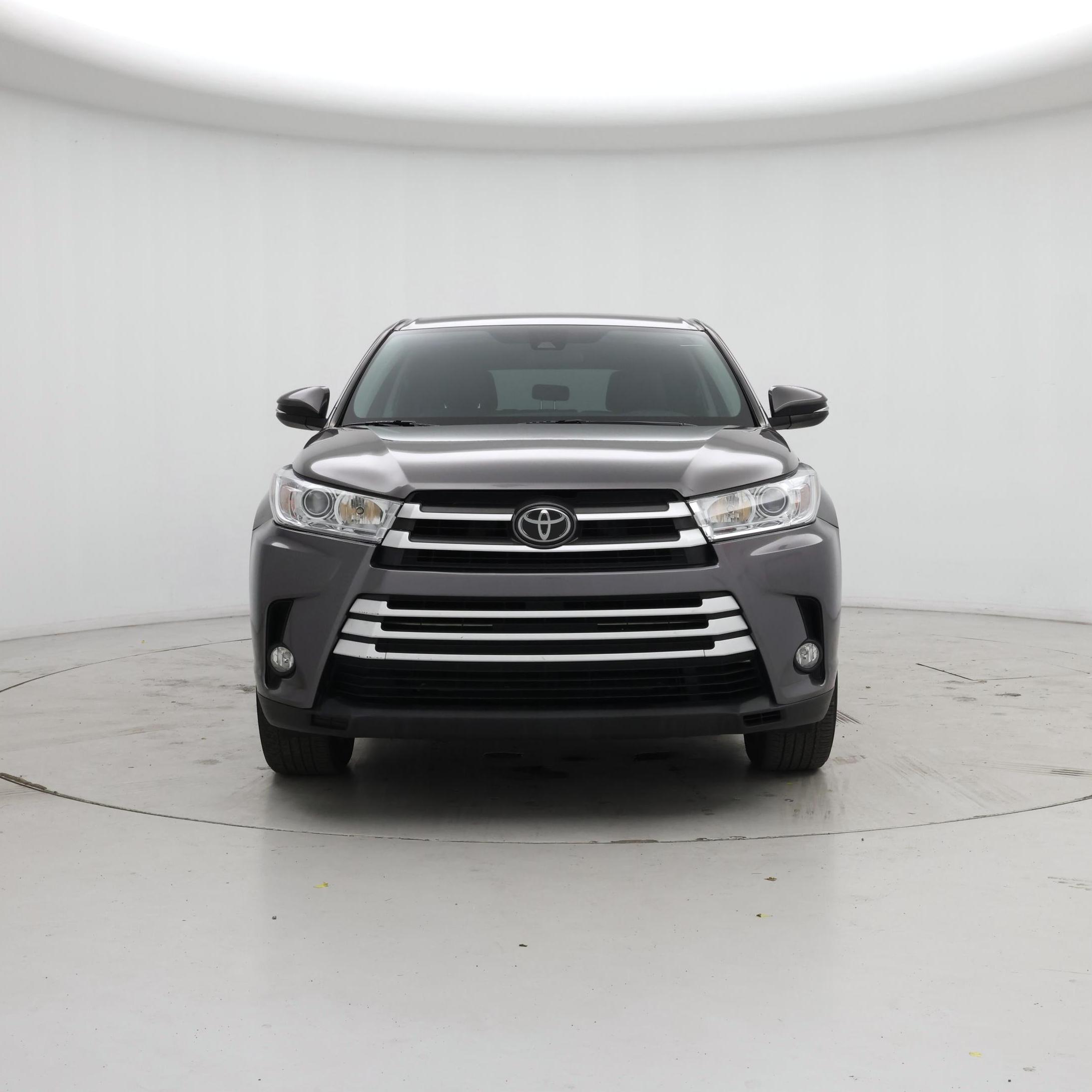 Thumbnail: 2017 Toyota Highlander - 5