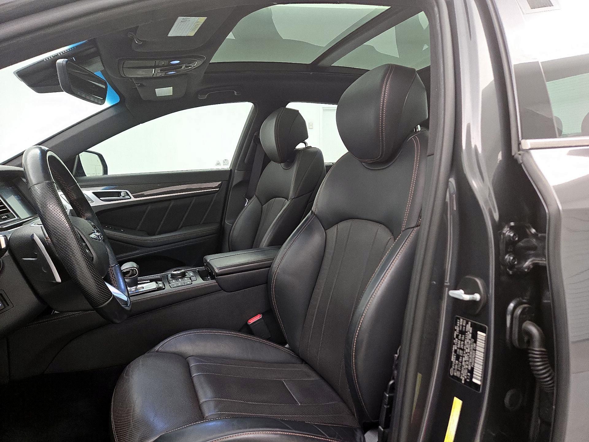 Thumbnail: 2019 Genesis G80 - 11