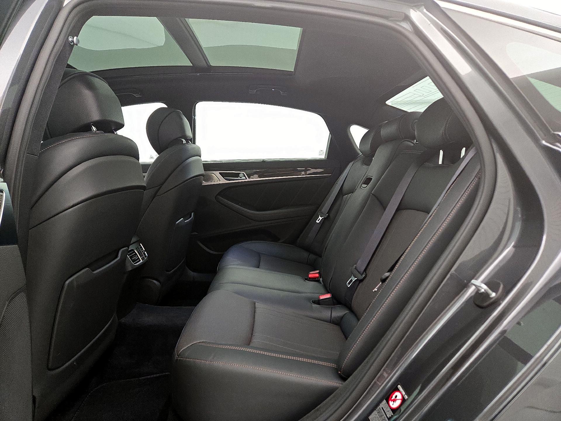 Thumbnail: 2019 Genesis G80 - 20