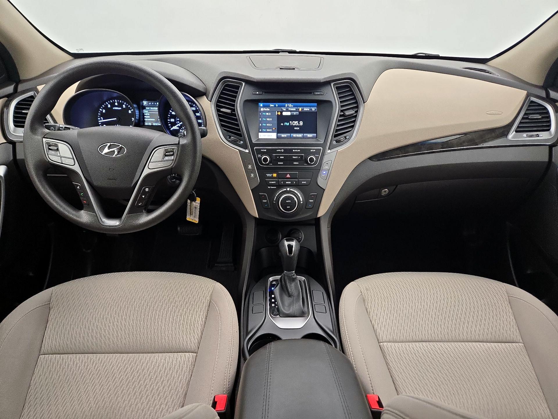 Thumbnail: 2017 Hyundai Santa Fe - 9