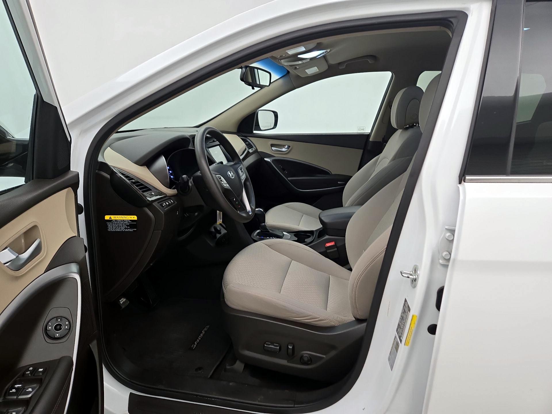 Thumbnail: 2017 Hyundai Santa Fe - 11