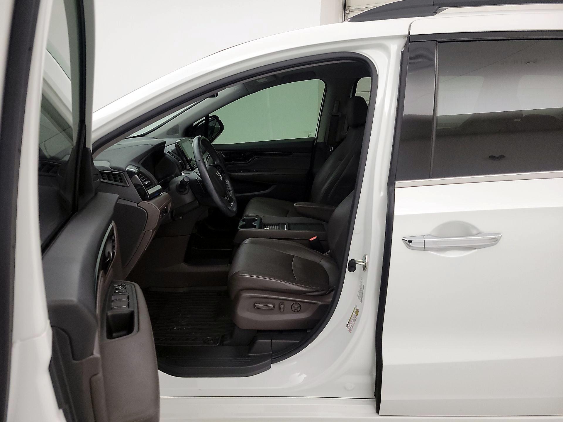 Thumbnail: 2020 Honda Odyssey - 11