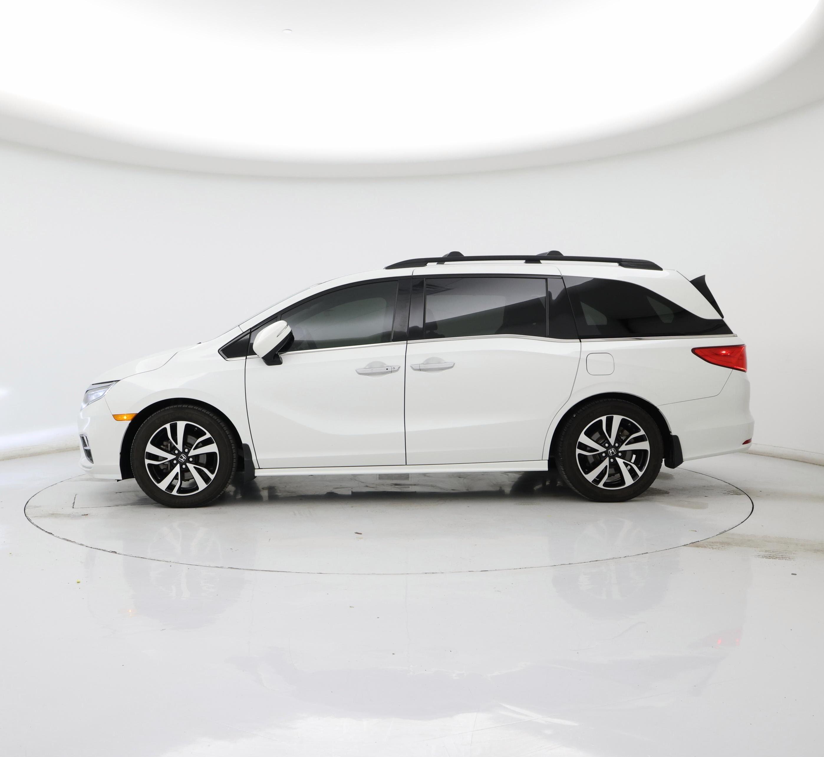 Thumbnail: 2020 Honda Odyssey - 3