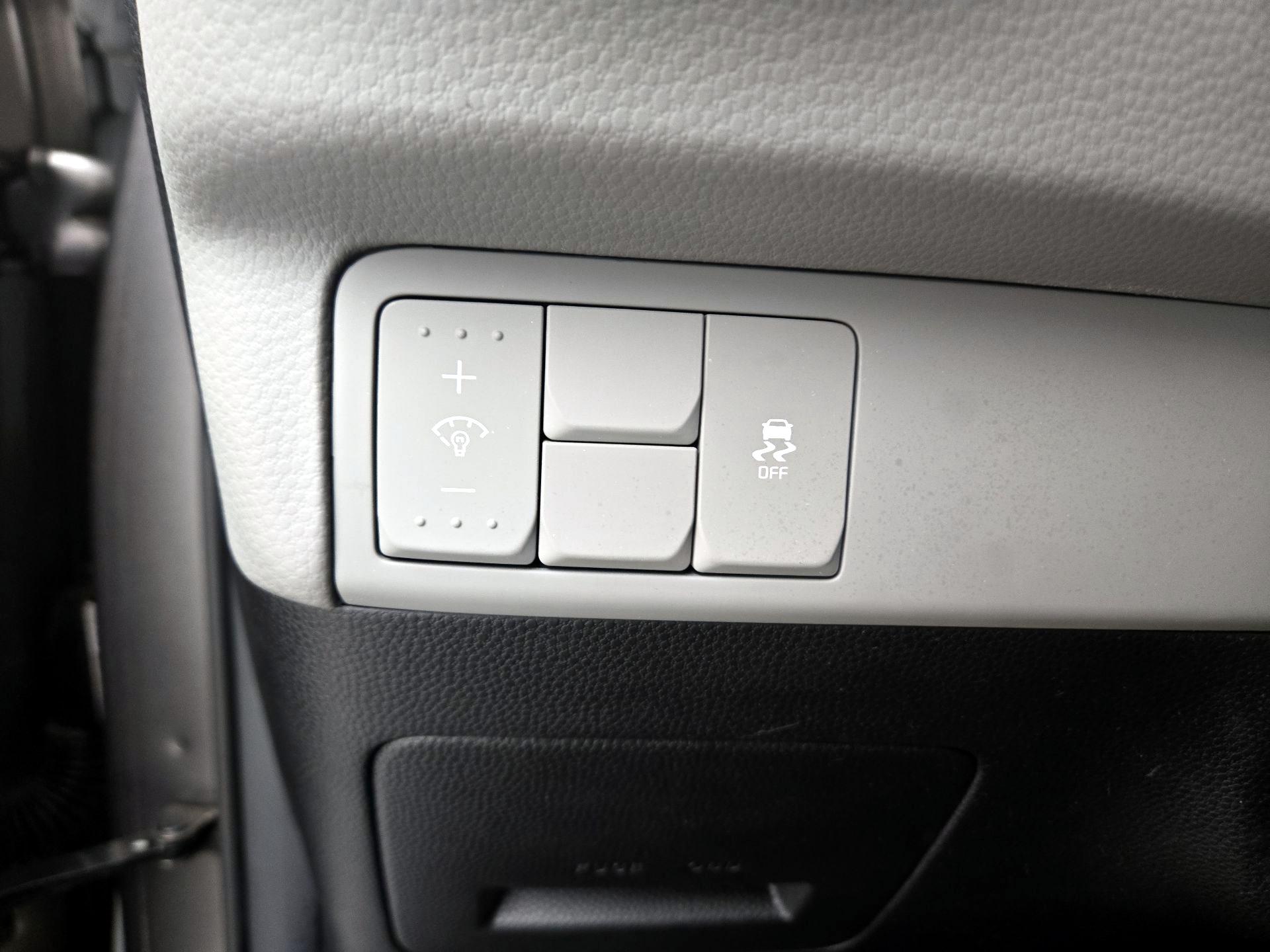 Thumbnail: 2018 Kia Soul - 13