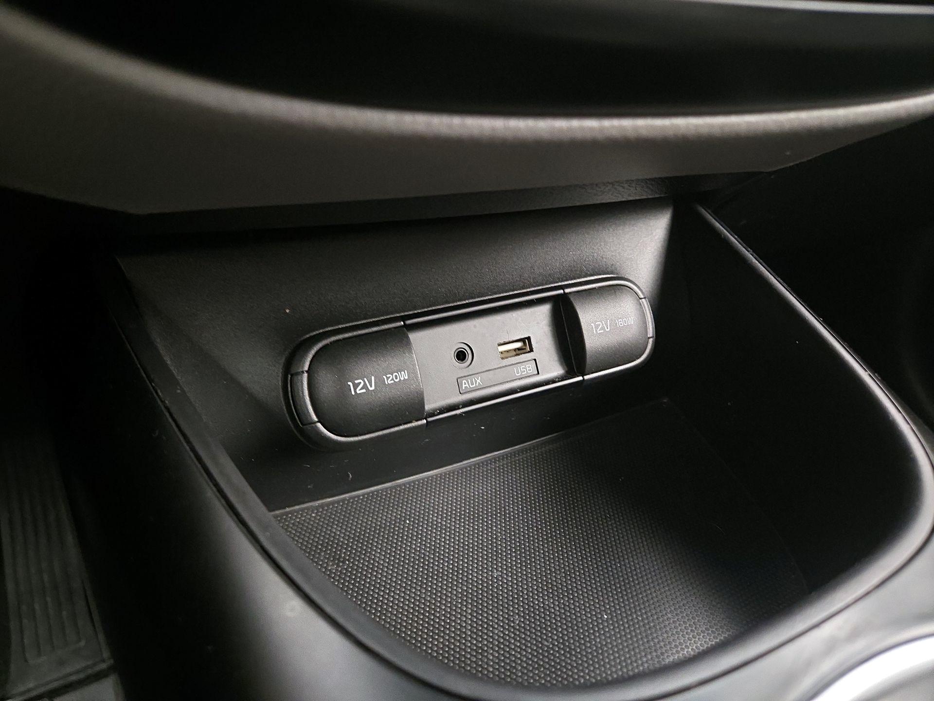 Thumbnail: 2018 Kia Soul - 17