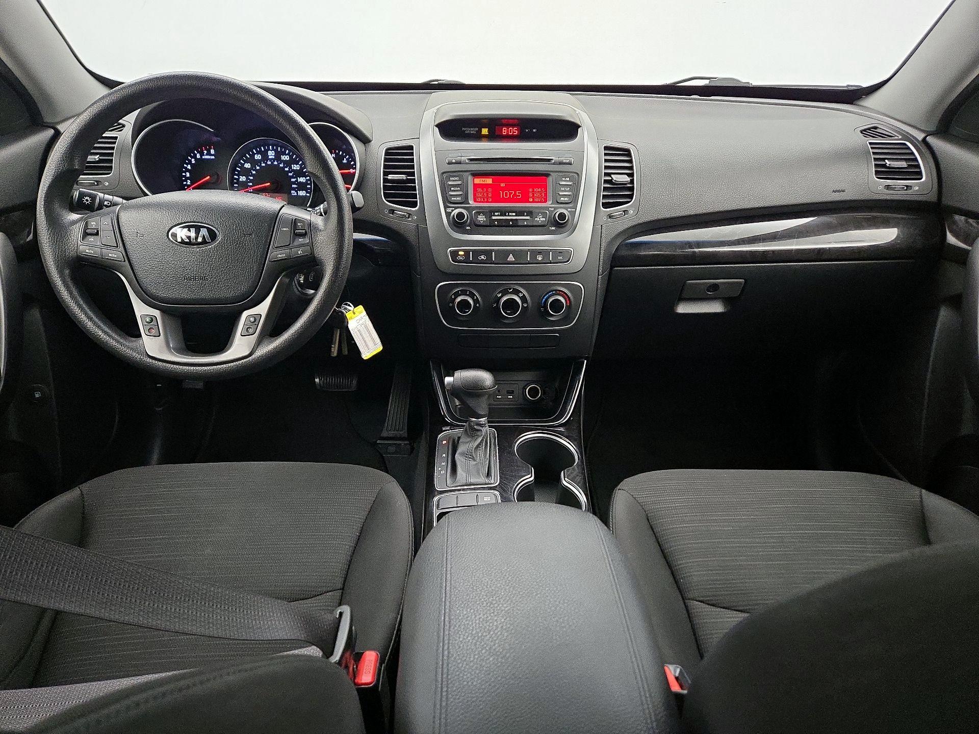 Thumbnail: 2015 Kia Sorento - 9