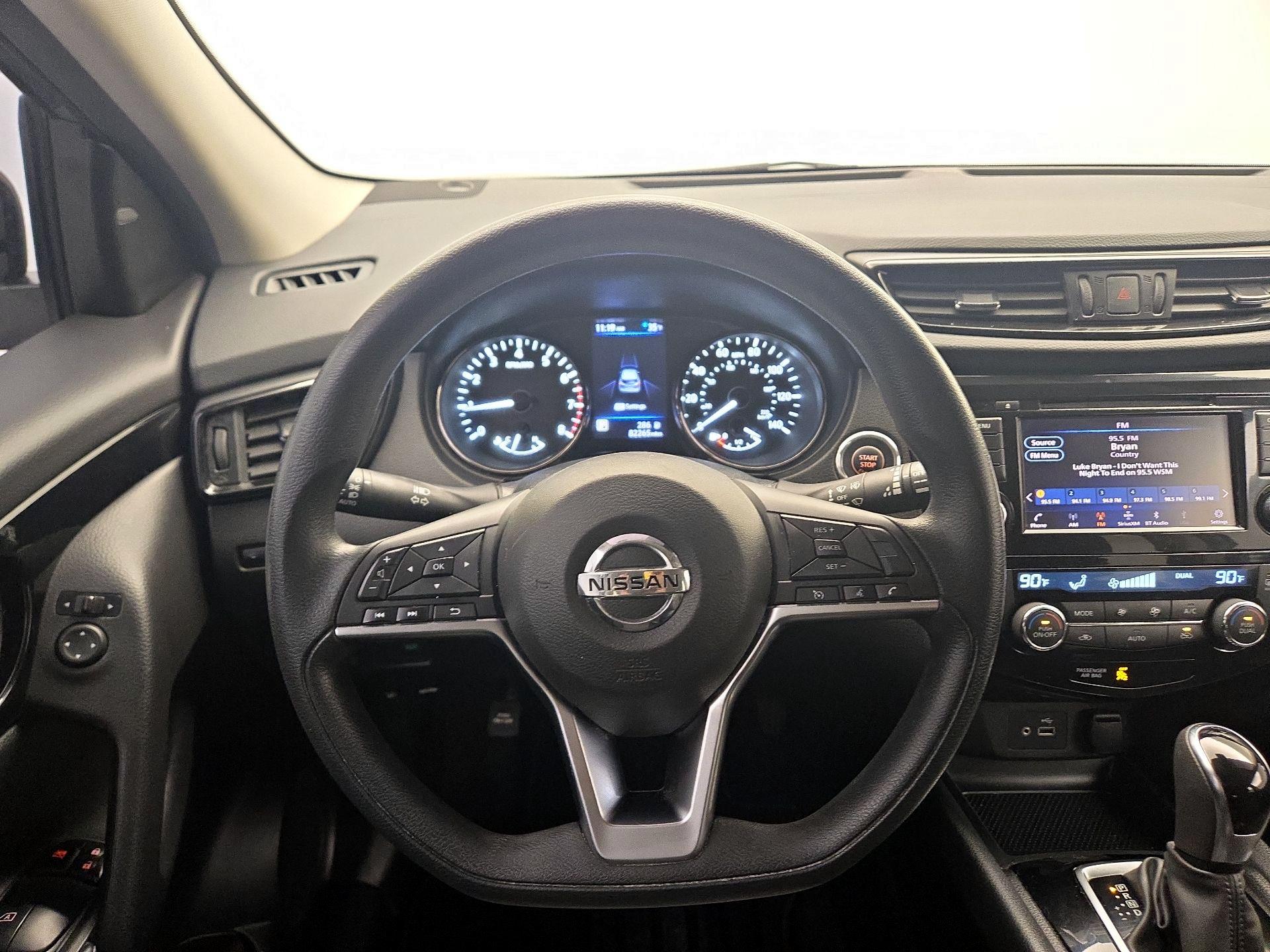 Thumbnail: 2019 Nissan Rogue Sport - 10