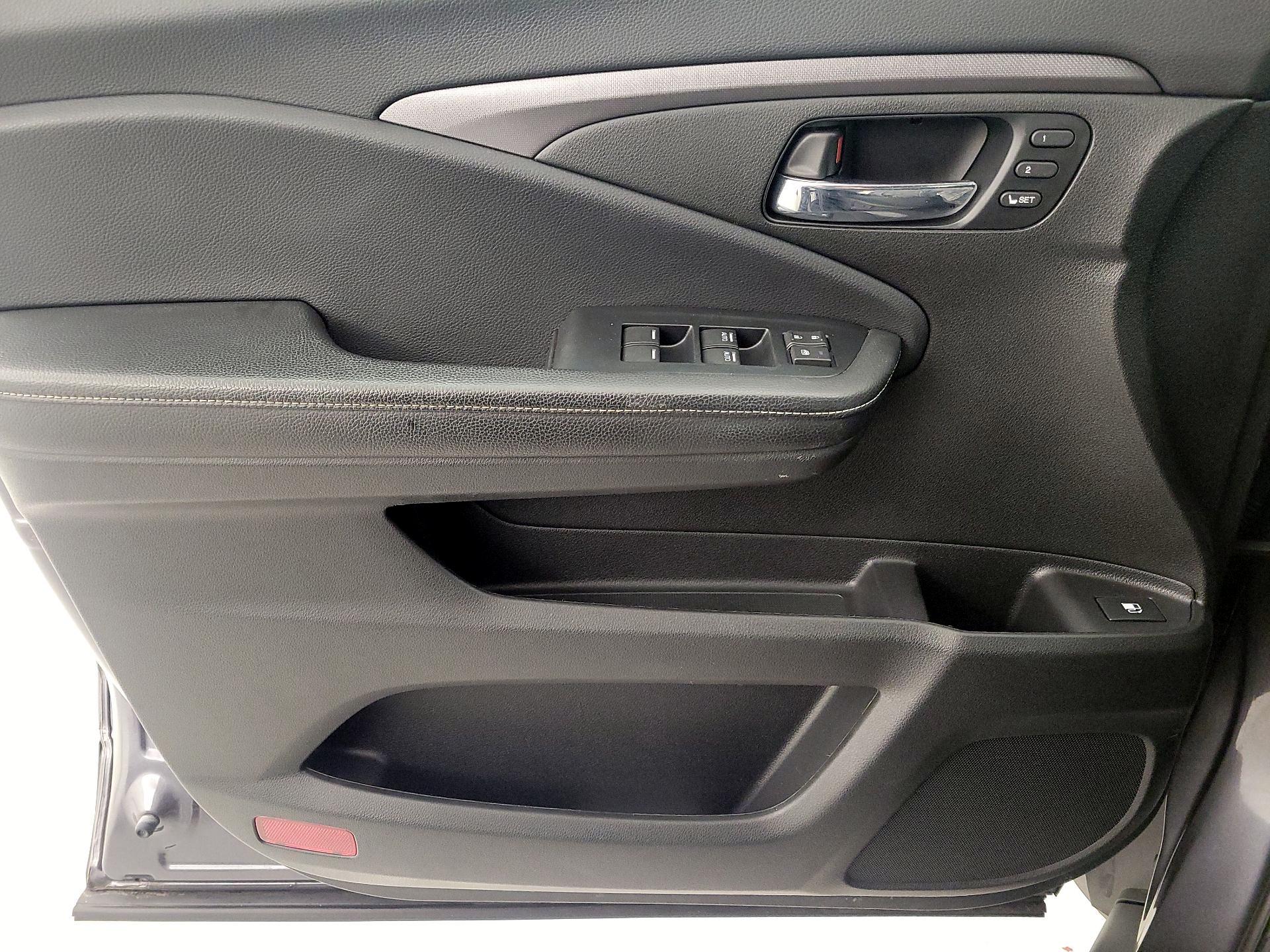 Thumbnail: 2021 Honda Ridgeline - 12