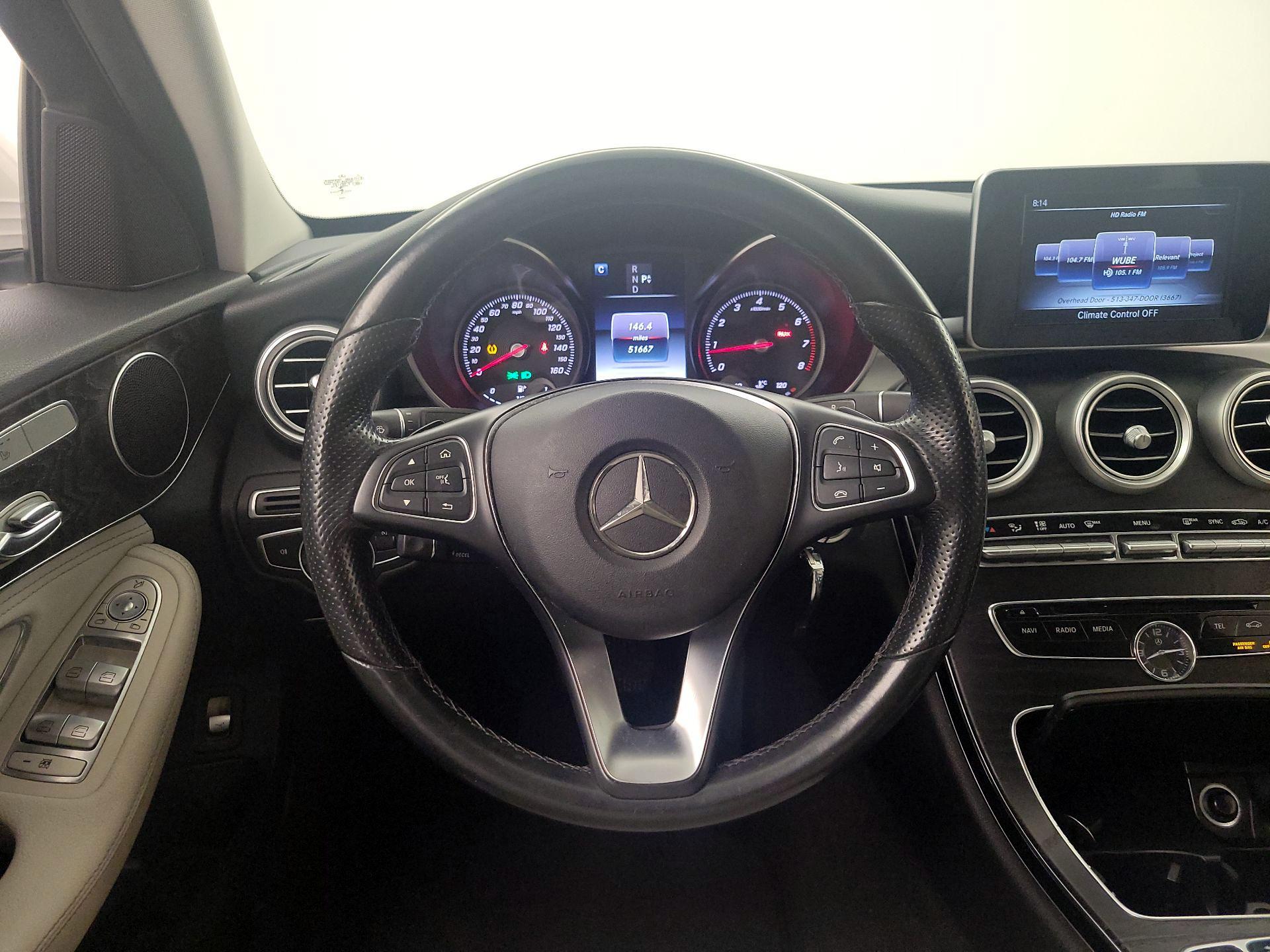 Thumbnail: 2016 Mercedes-Benz C-Class - 10