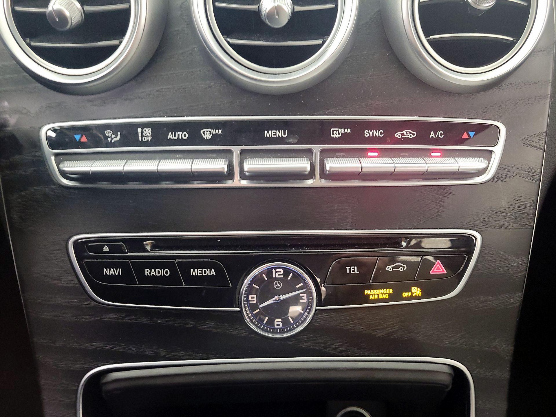 Thumbnail: 2016 Mercedes-Benz C-Class - 17