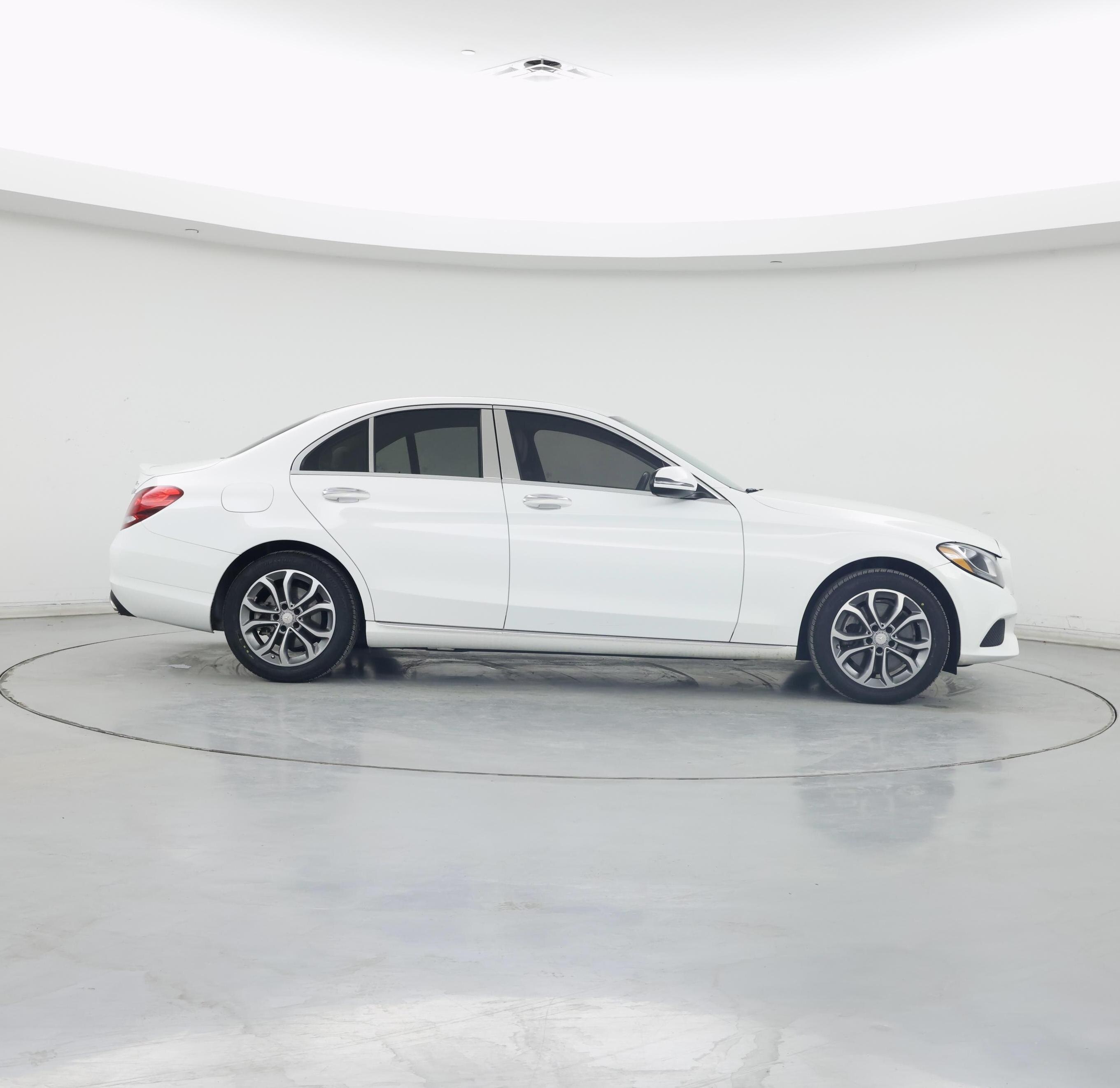 Thumbnail: 2016 Mercedes-Benz C-Class - 7