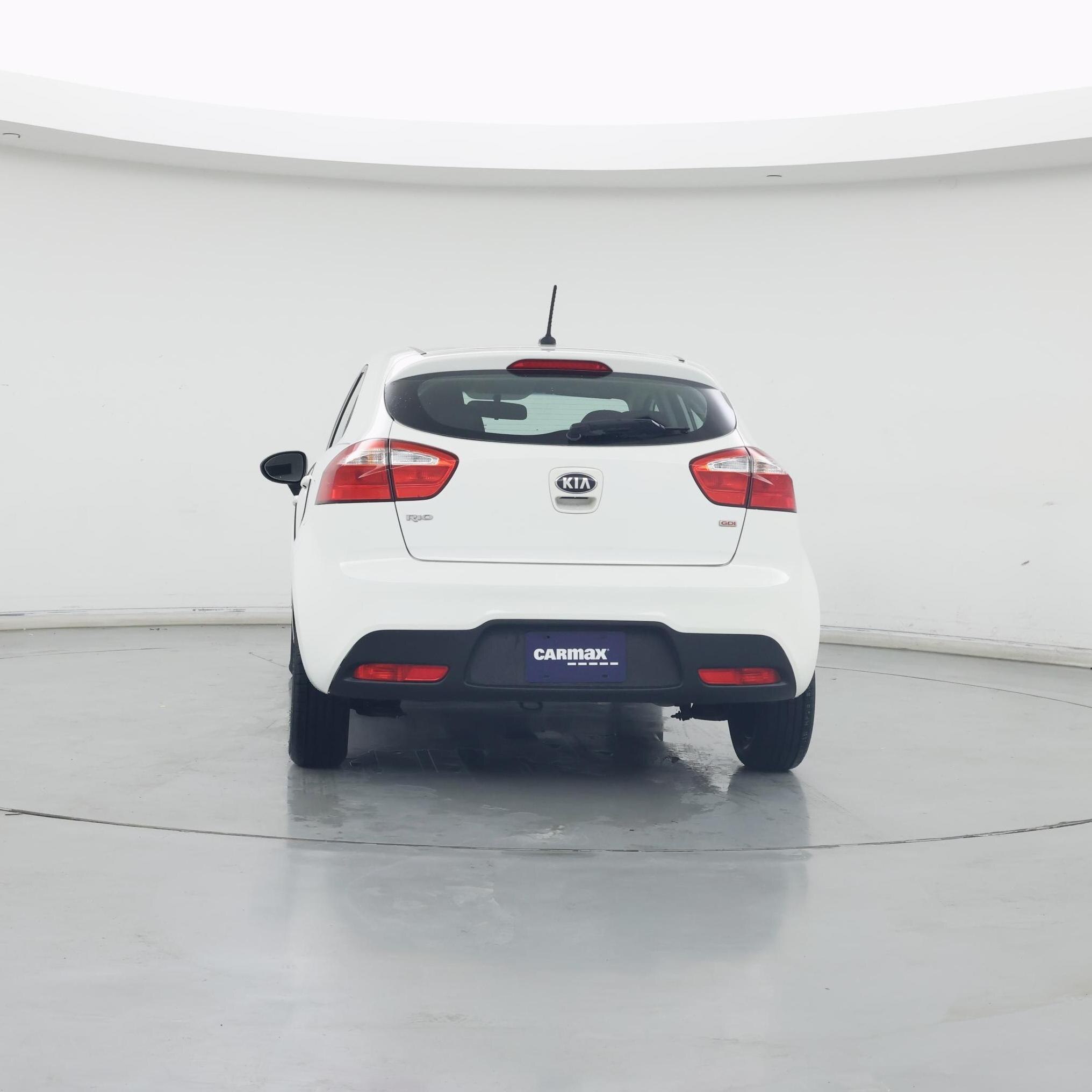 Thumbnail: 2015 Kia Rio5 - 6