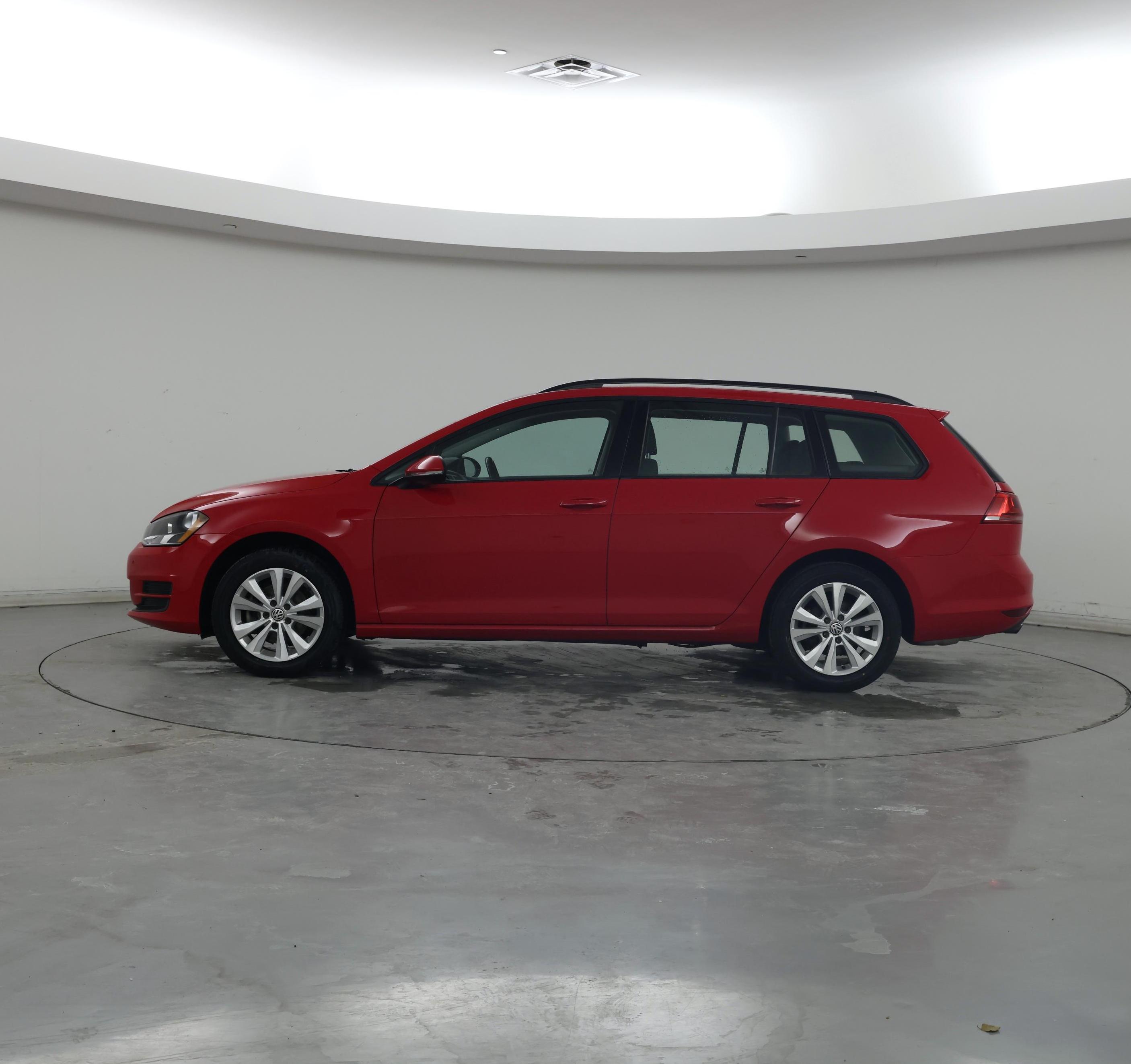 Thumbnail: 2017 Volkswagen Golf - 3