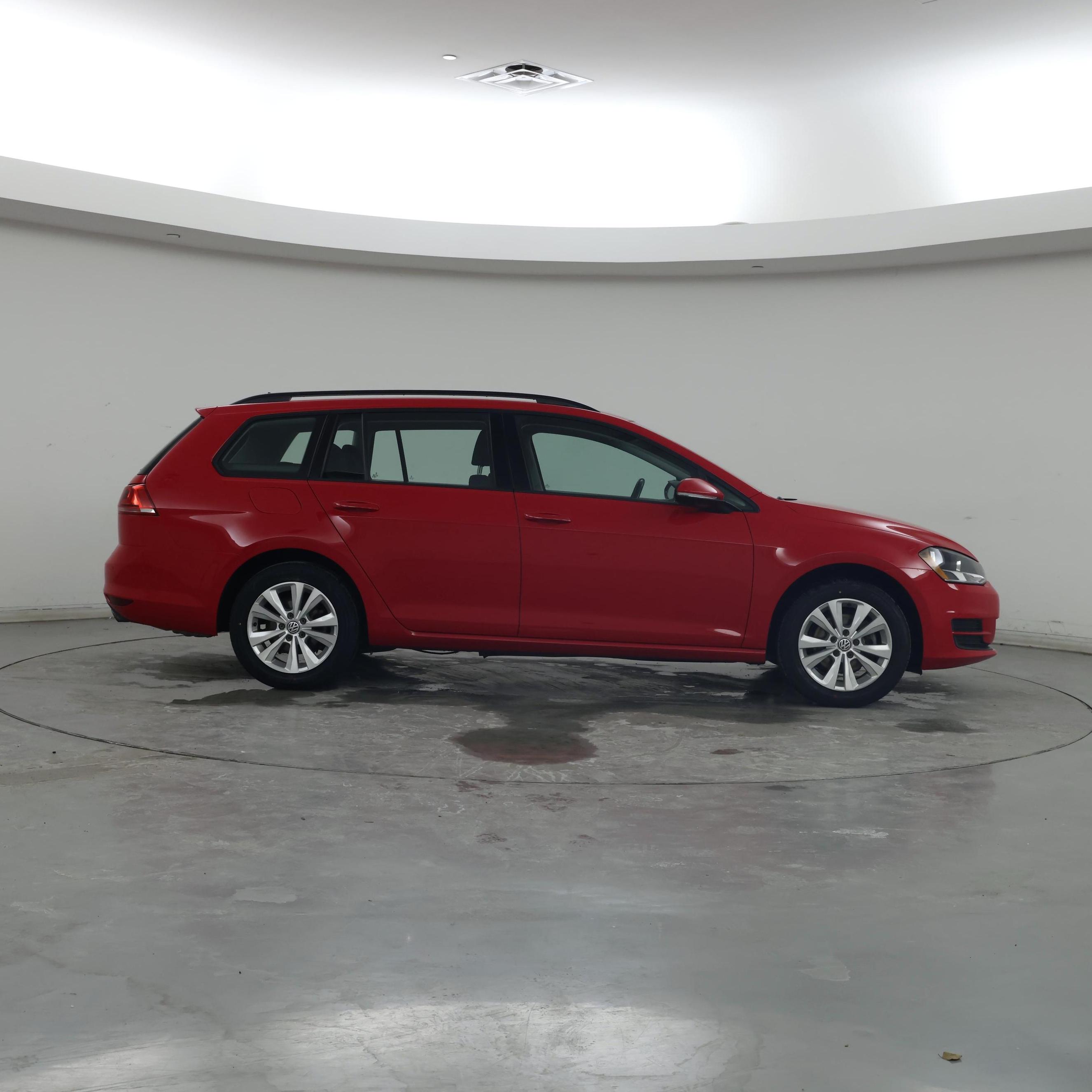 Thumbnail: 2017 Volkswagen Golf - 7